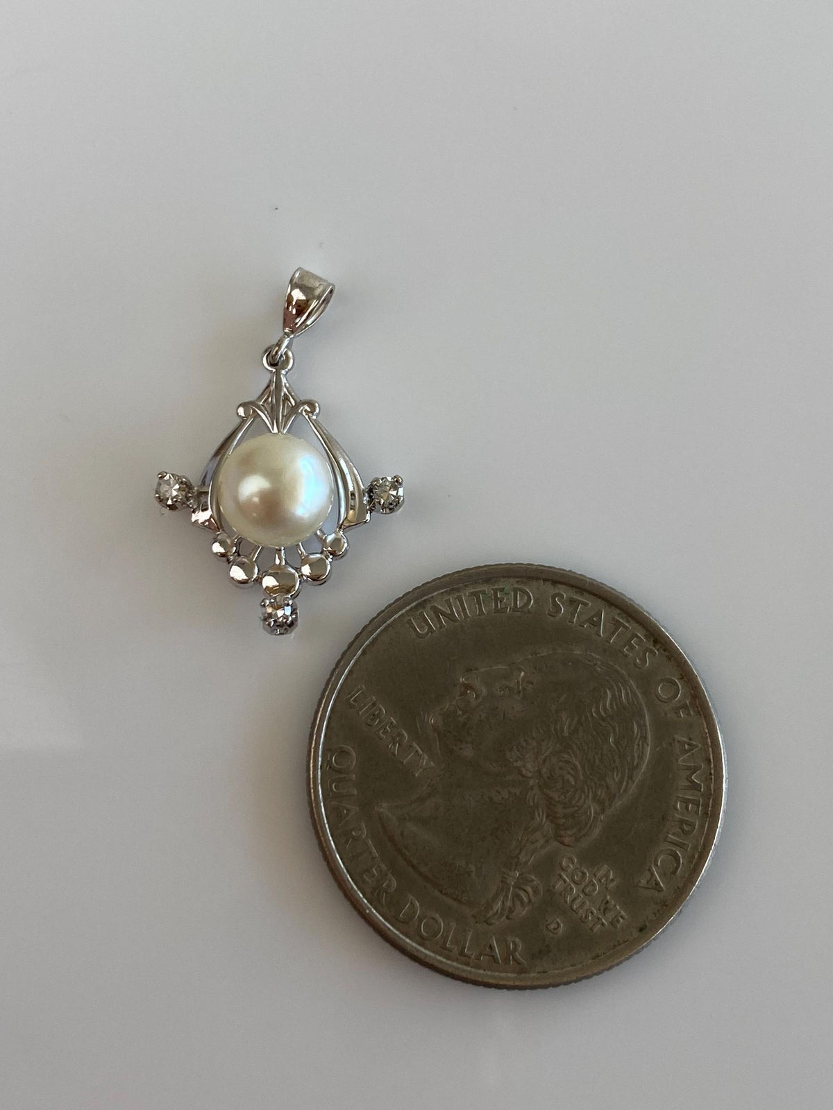 Vintage Solid 14k White Gold Clear Sapphire Pearl Charm