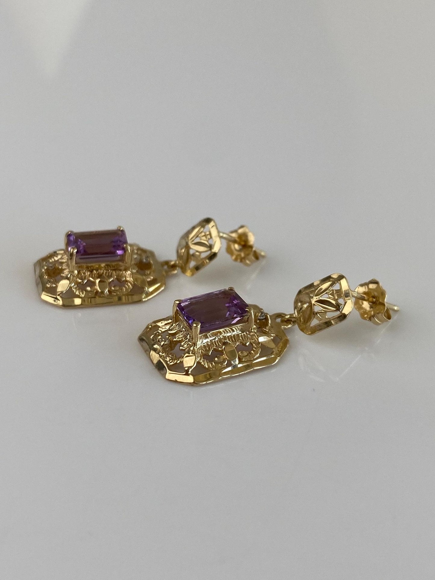 Vintage Solid 14k Yellow Gold Amethyst Open Work Dangle Stud Earrings