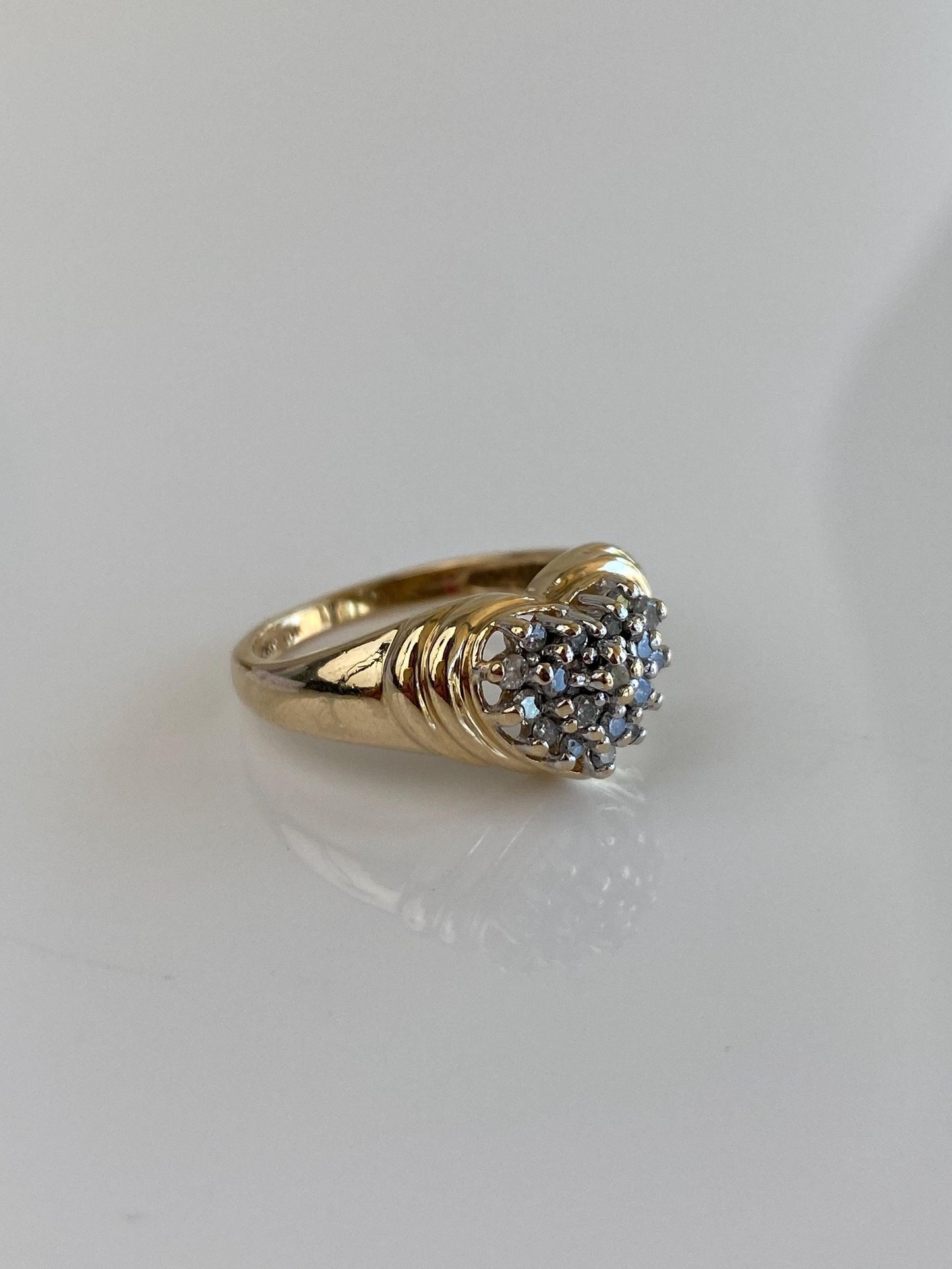 Vintage Solid 10k Yellow Gold Diamond Heart Ring - Size 6.25