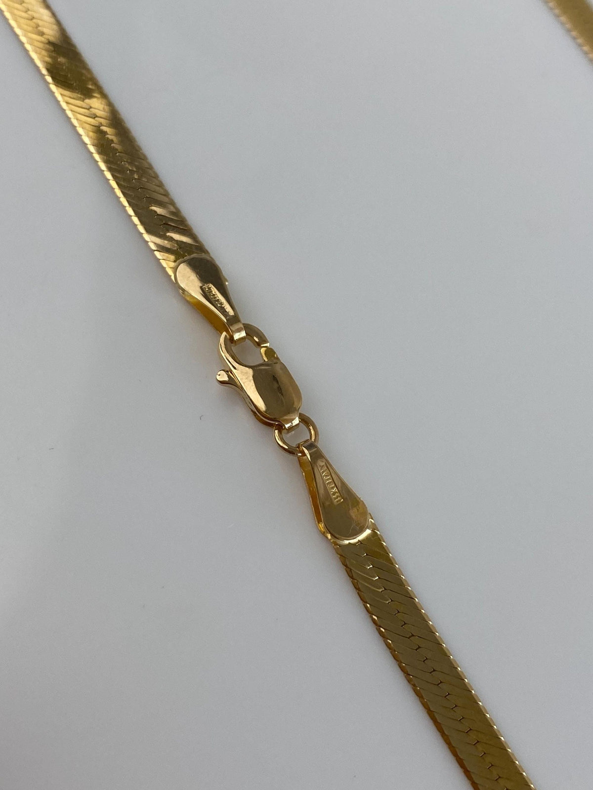 Vintage Solid 14k Yellow Gold Herringbone Chain Necklace - 18 inches