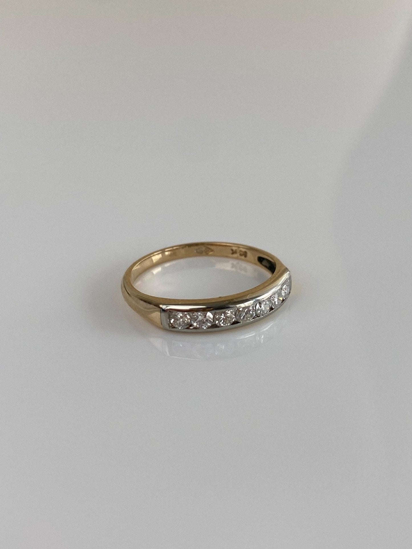 Vintage Solid 14k White & Yellow Gold Clear Sapphire Ring Band - Size 5.5