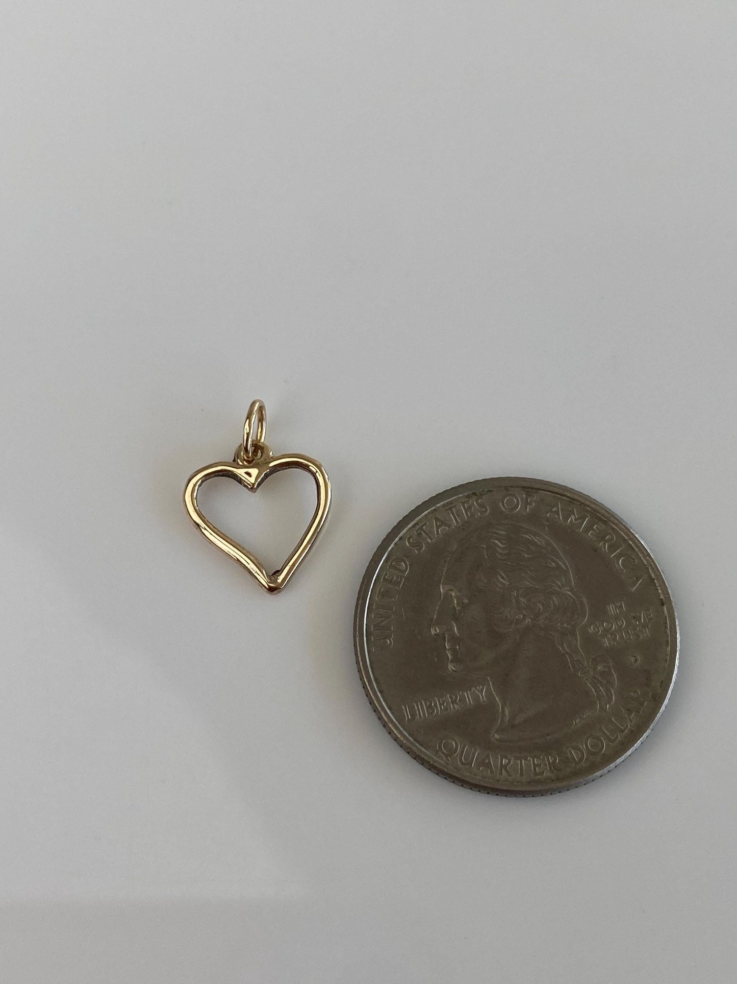 Vintage 9k Yellow Gold Open Heart Charm