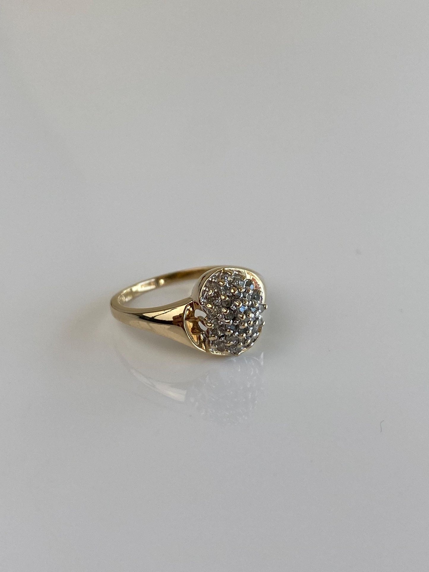 Vintage Solid 10k Yellow Gold Diamond Cluster Ring - Size 6.75