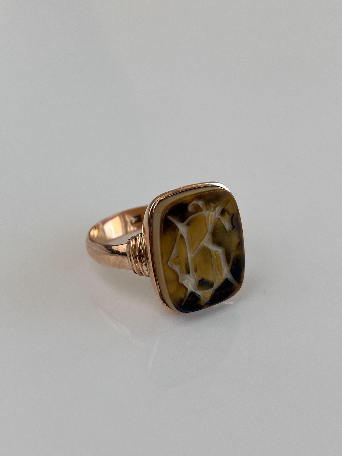 Vintage Solid 10k Rose Gold Carved Agate Monogram Ring - Size 7.75