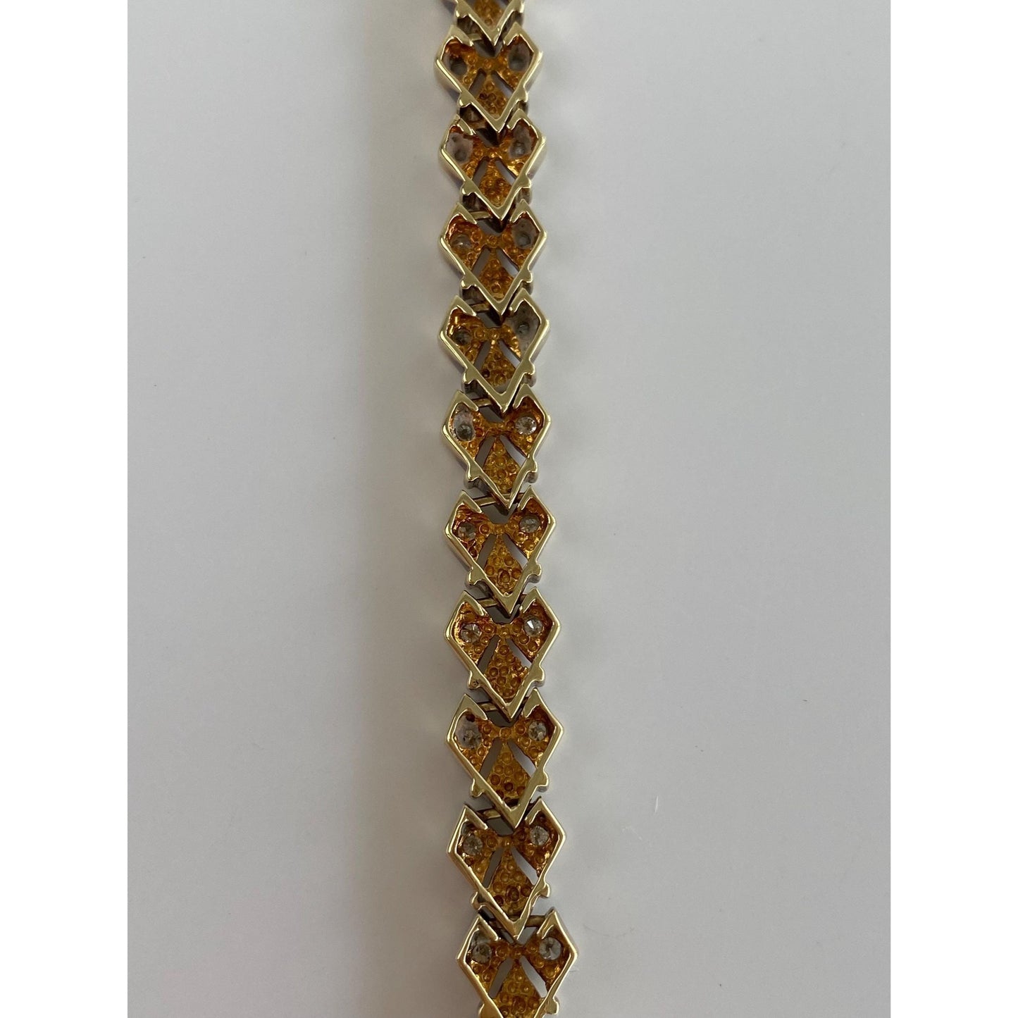 Solid 14k Yellow Gold Diamond Diamond Pattern Link Bracelet - 7 inches