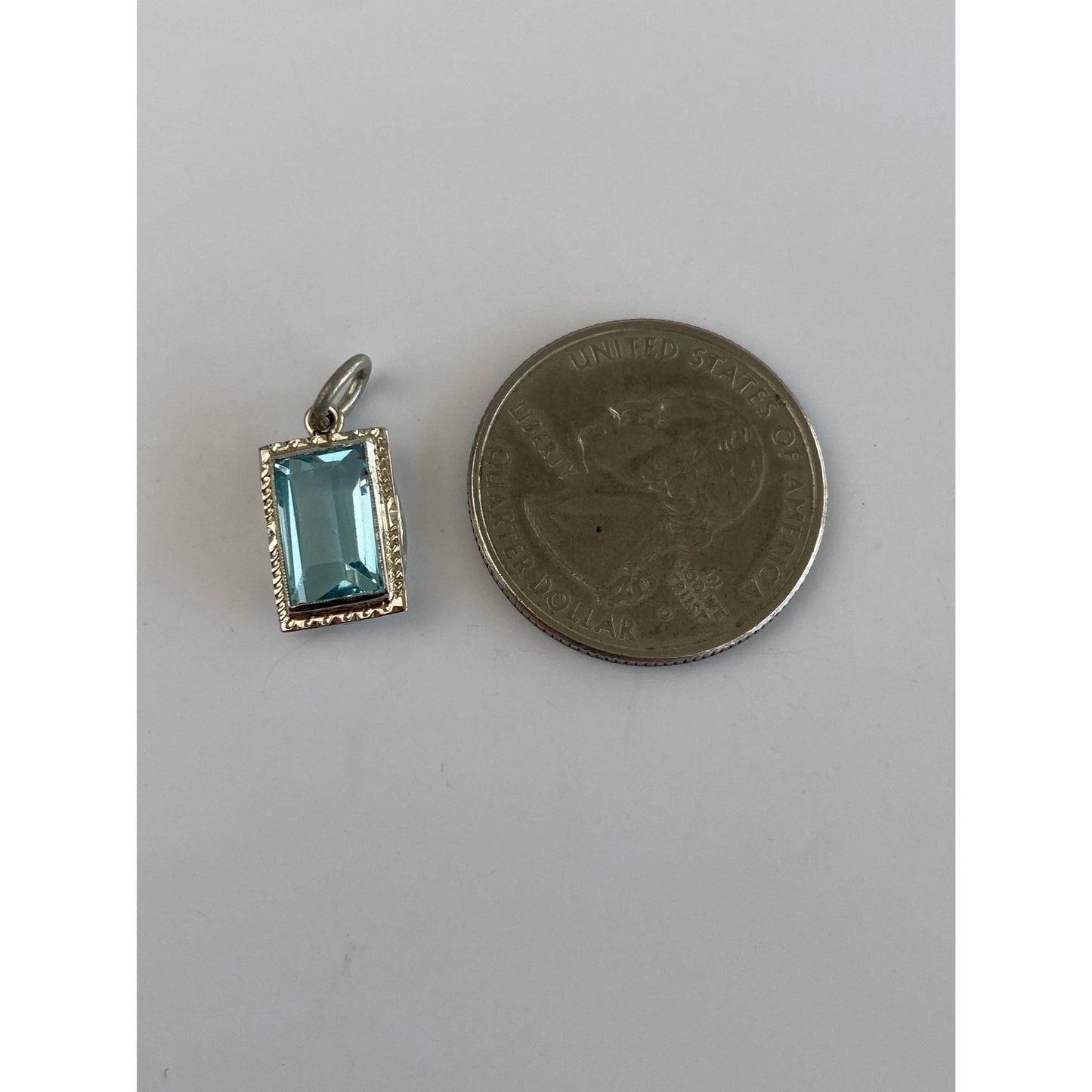 Vintage Solid 10k White Gold Blue Cubic Zirconia Art Deco Charm
