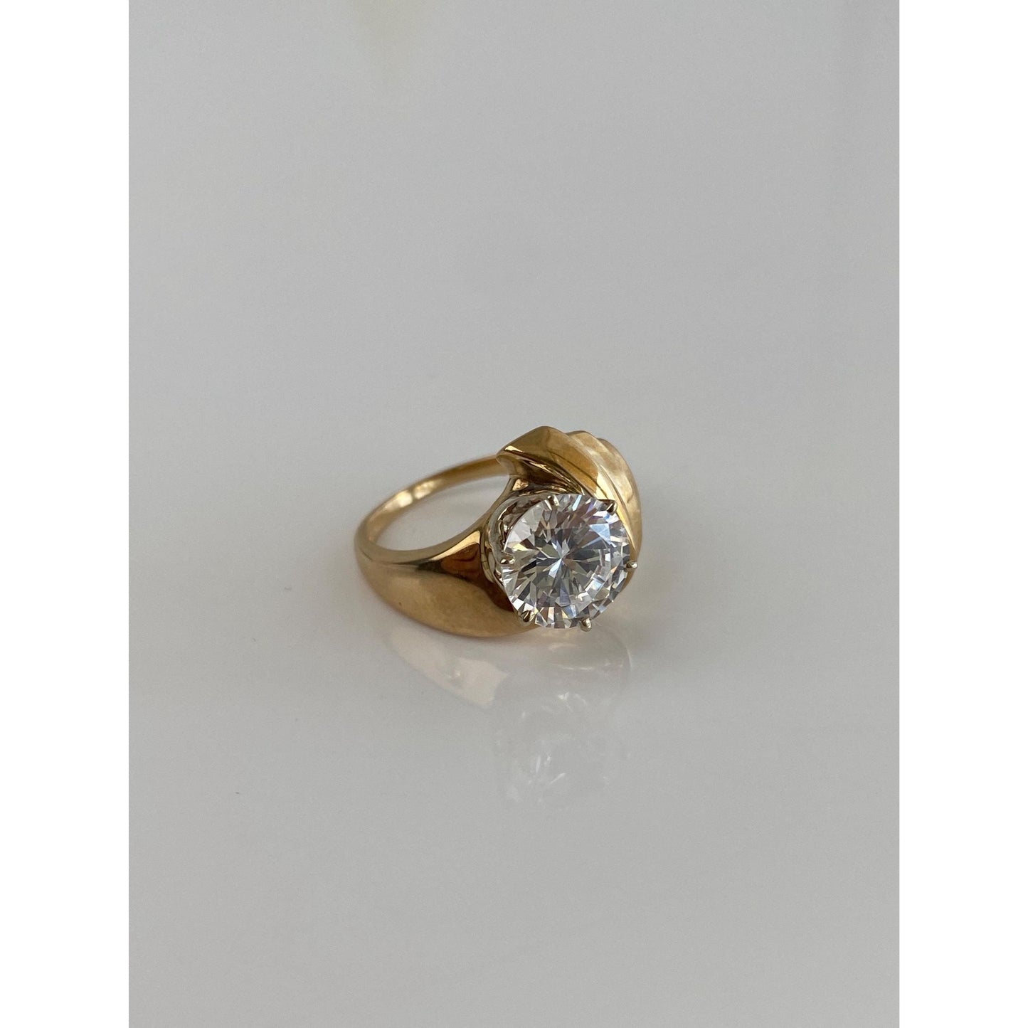 Vintage Solid 14k Yellow Gold Clear Cubic Zirconia Ring - Size 7