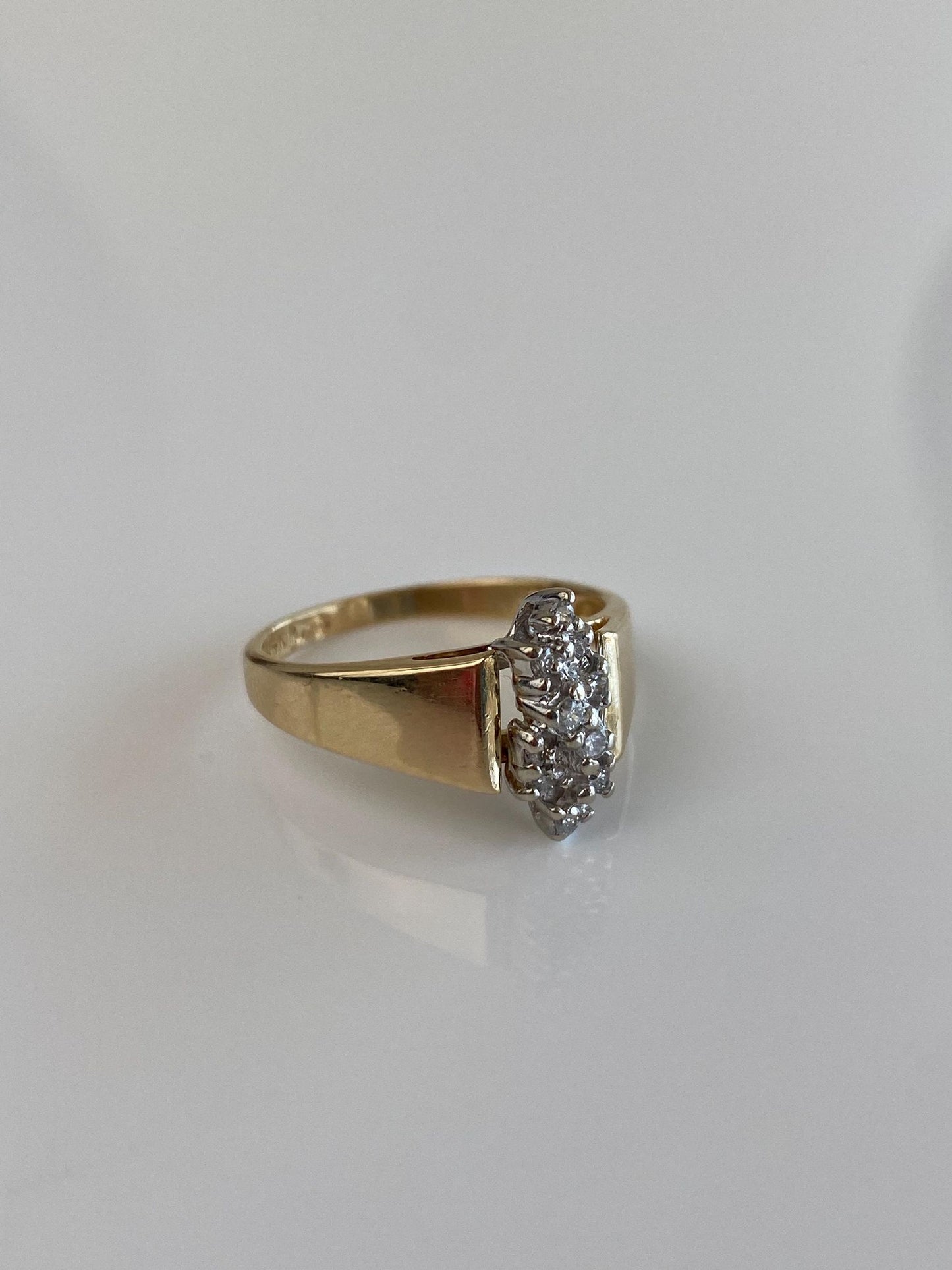 Vintage Solid 14k White & Yellow Gold Diamond Cluster Ring - Size 6