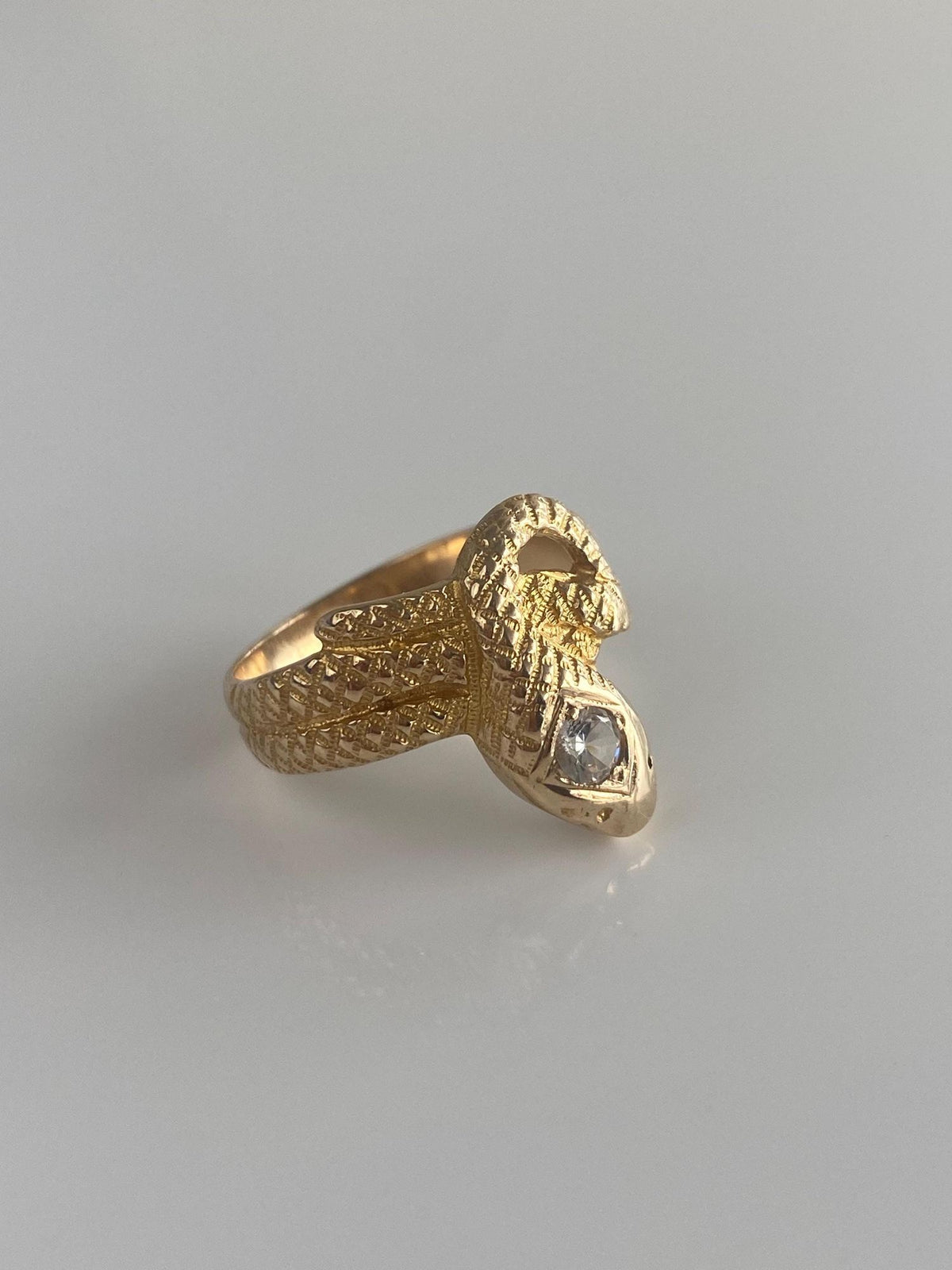 Vintage Solid 14k Yellow Gold Clear Sapphire Snake Ring - Size 6