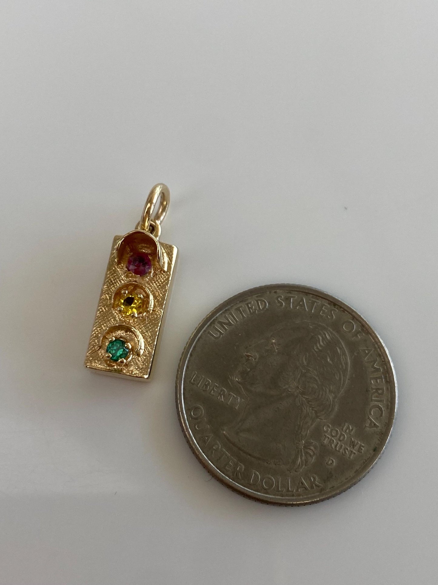 Vintage 14k Yellow Gold Pink Yellow Sapphire Green Spinel Stoplight Charm