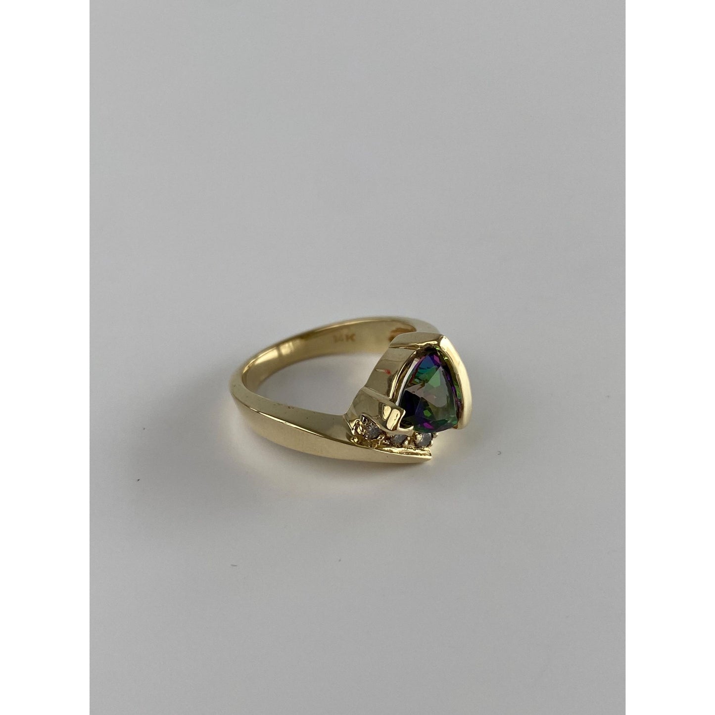 Vintage Solid 14k Yellow Gold Diamond Mystic Topaz Ring - Size 6