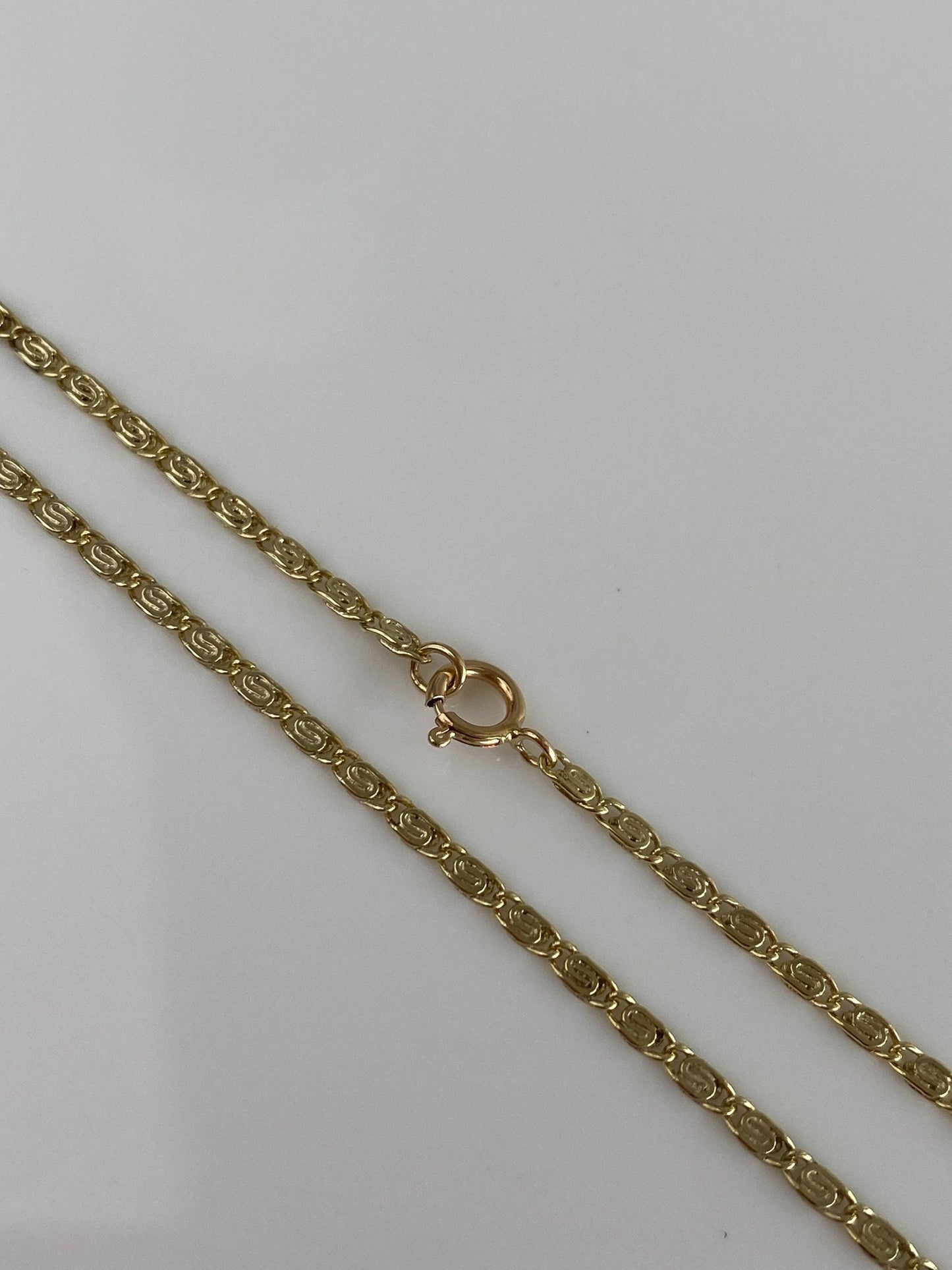Vintage Solid 14k Yellow Gold Spiral Link Chain Necklace - 17.25 inches