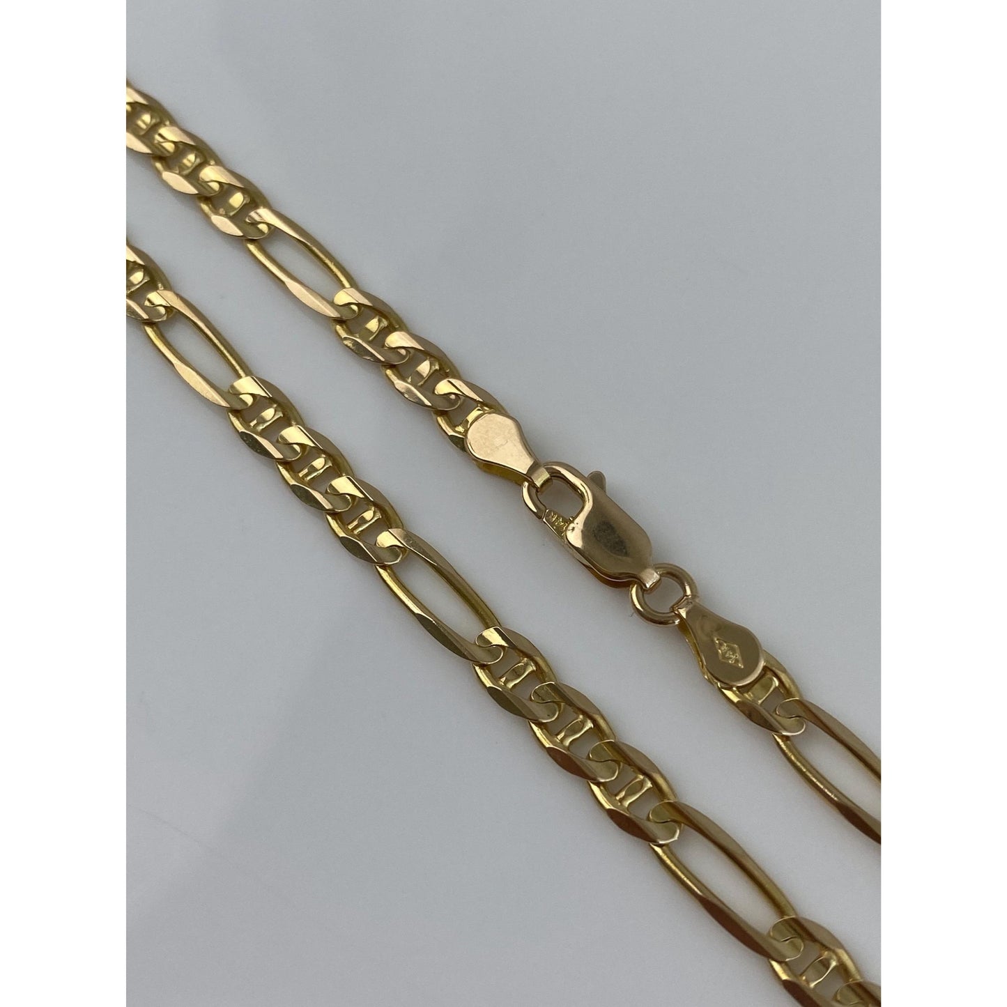 Vintage Solid 14k Yellow Gold Figaro Mariner Link Chain Necklace - 17.75 inches