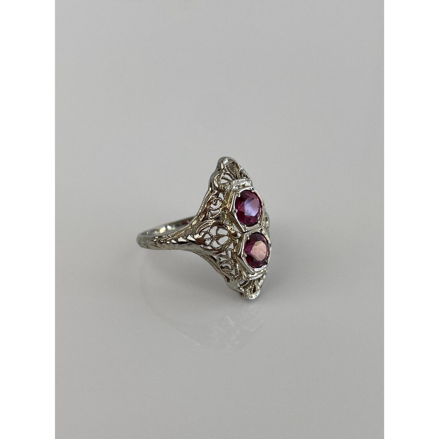 Vintage Solid 18k White Gold Pink Cubic Zirconia Art Deco Ring - Size 7.5