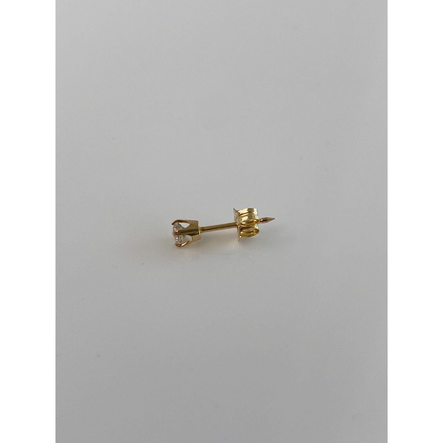 Vintage Solid 14k Yellow Gold Clear Cubic Zirconia Single Stud Earring