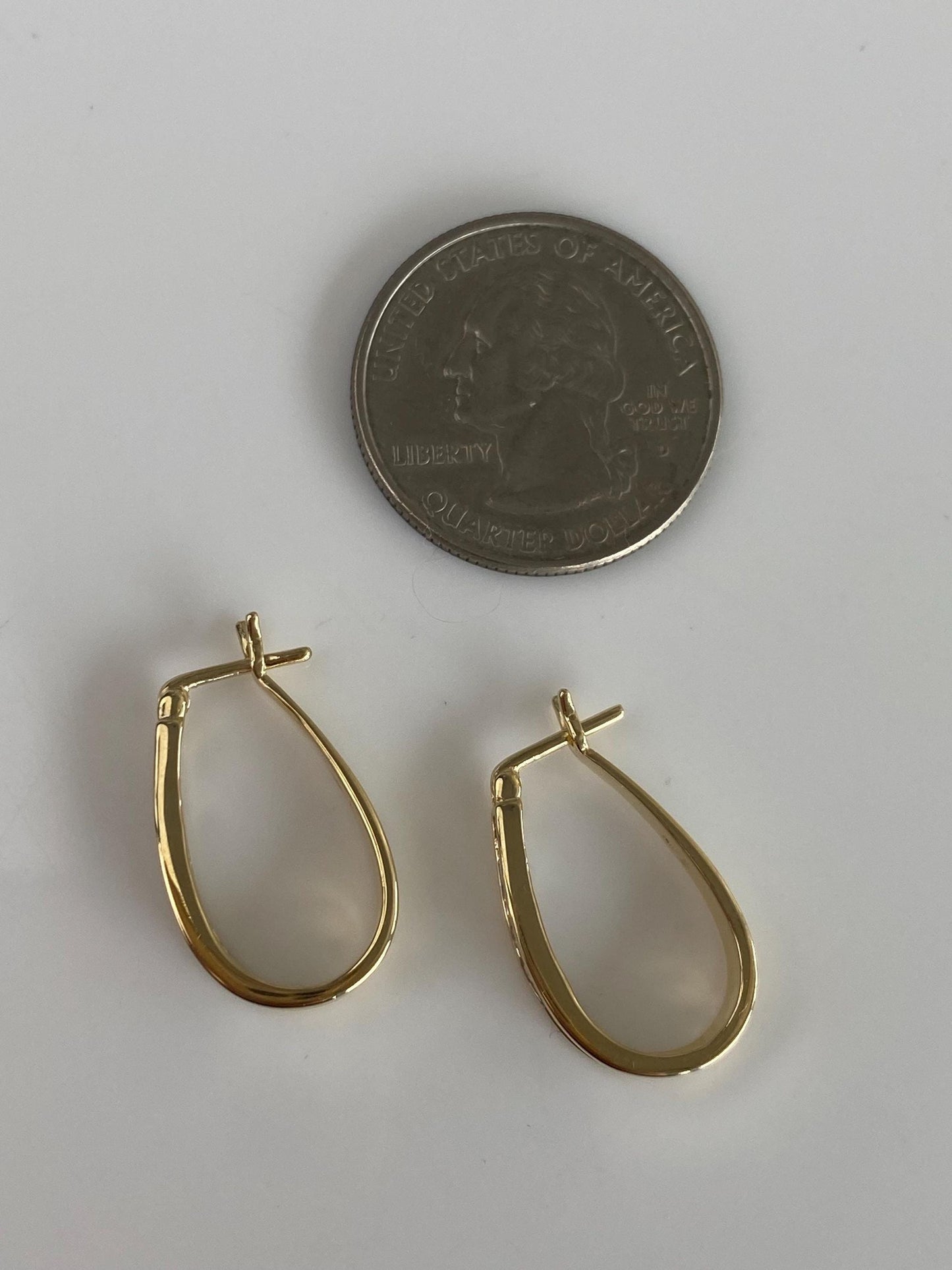 Vintage Solid 14k Yellow Gold Diamond Oval Hoop Earrings