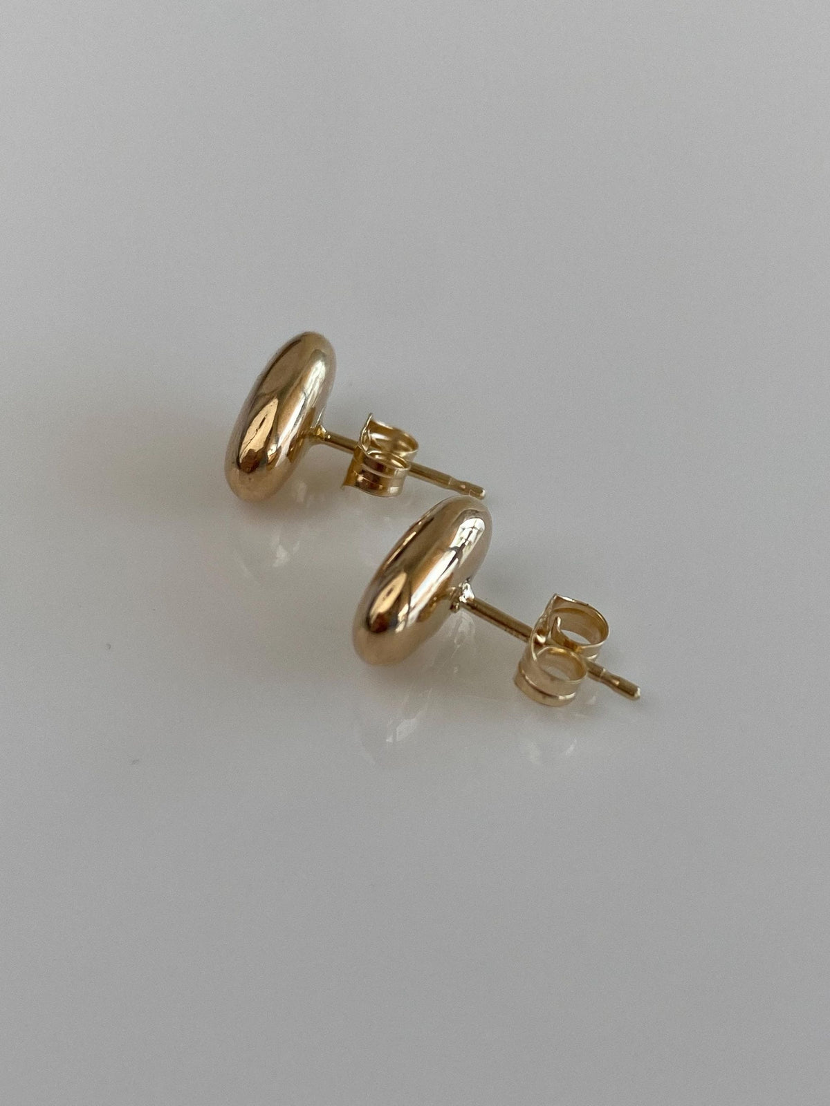 Vintage 14k Yellow Gold Oval Domed Stud Earrings