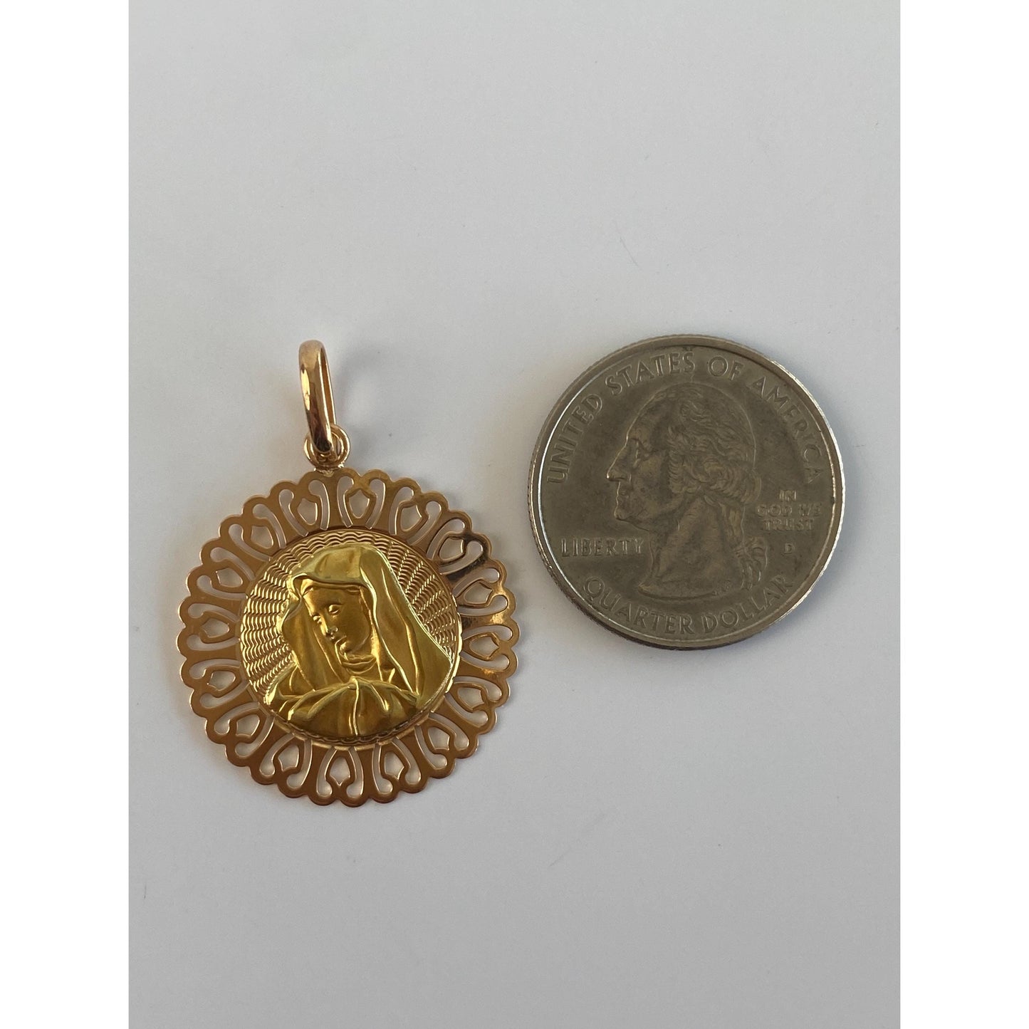 Vintage Solid 18k Yellow Gold Virgin Mary Charm