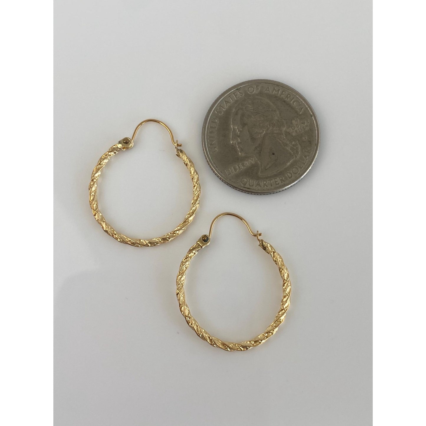 Vintage 14k Yellow Gold Twist Hoop Earrings