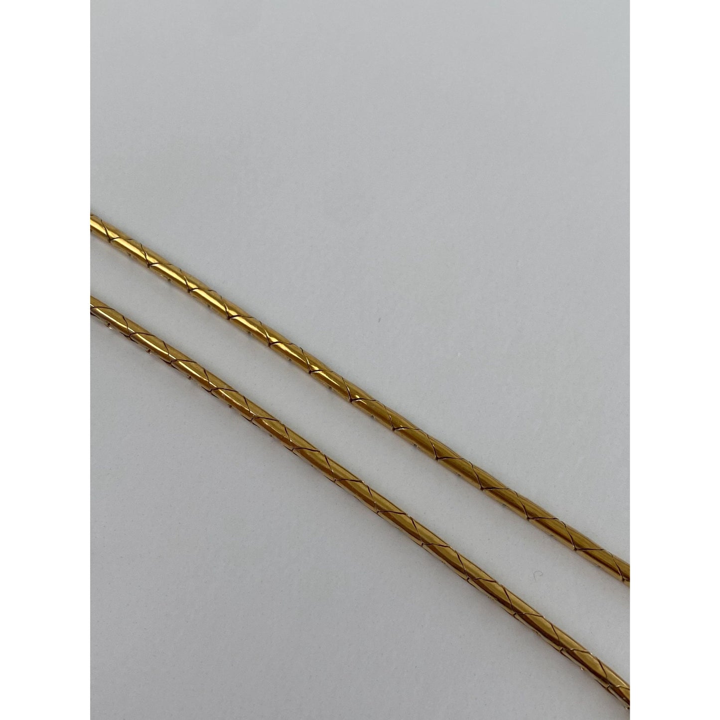 Vintage Solid 14k Yellow Gold Round Triangle Link Chain Necklace - 15.75 inches