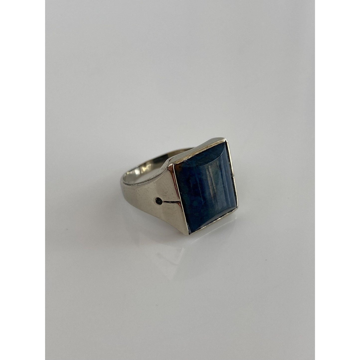 Solid 14k White Gold Blue Lapis Lazuli Signet Ring - Size 8