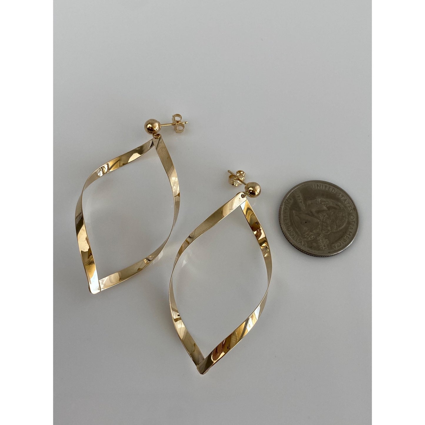 Vintage Solid 14k Yellow Gold Drop Dangle Stud Earrings