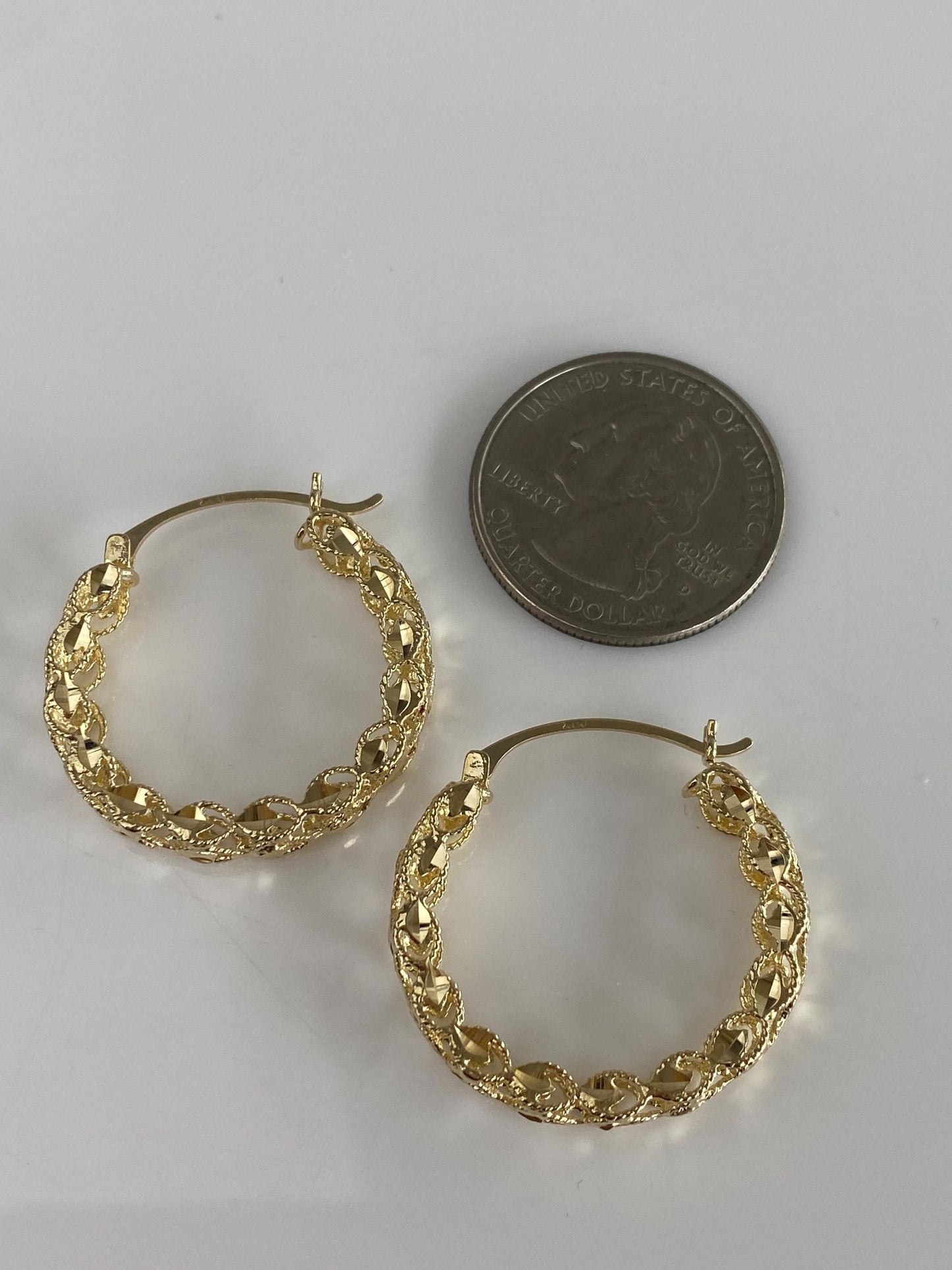 Vintage 14k Yellow Gold Diamond Cut Open Work Hoop Earrings