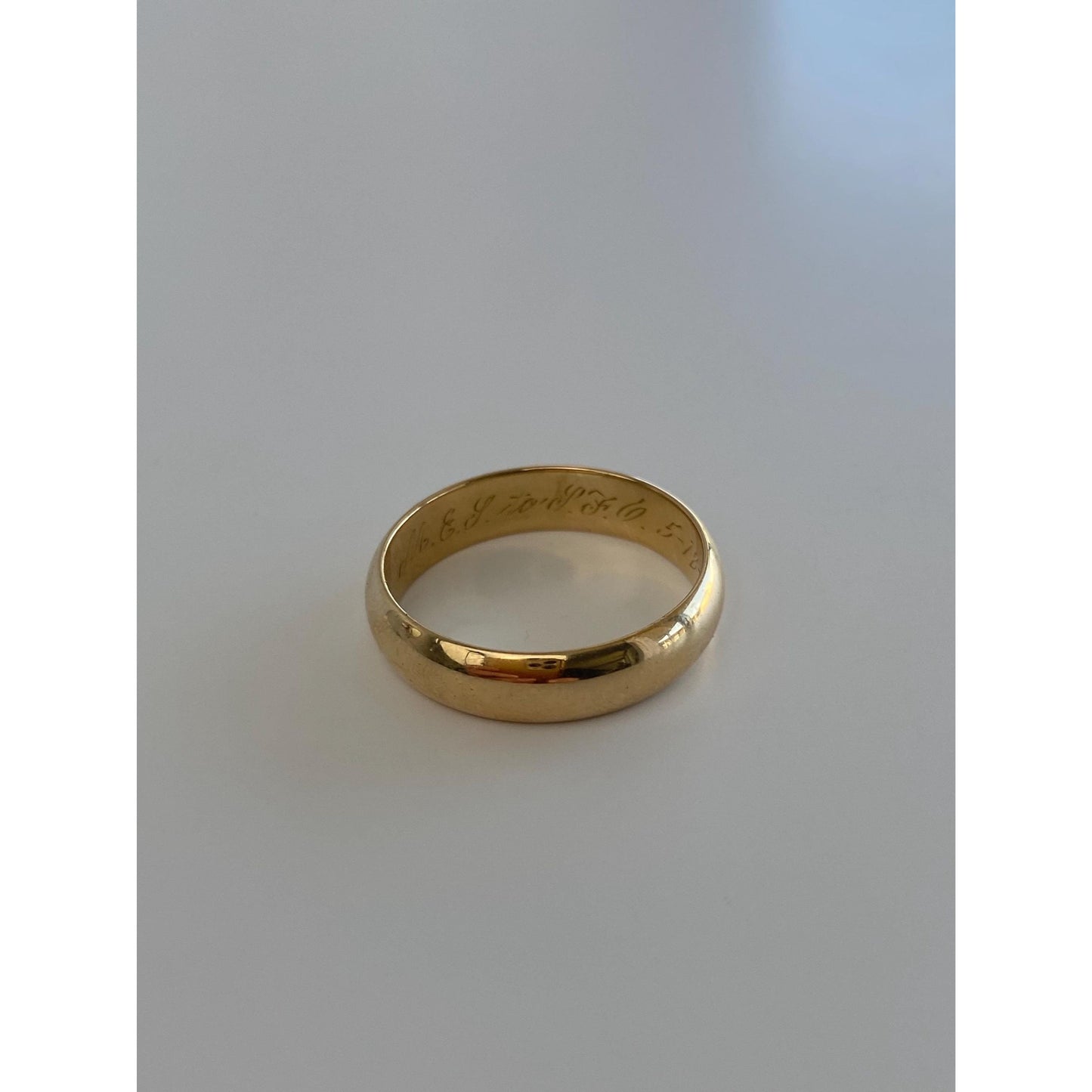 Vintage Solid 14k Yellow Gold Ring Band - Size 9.75-10