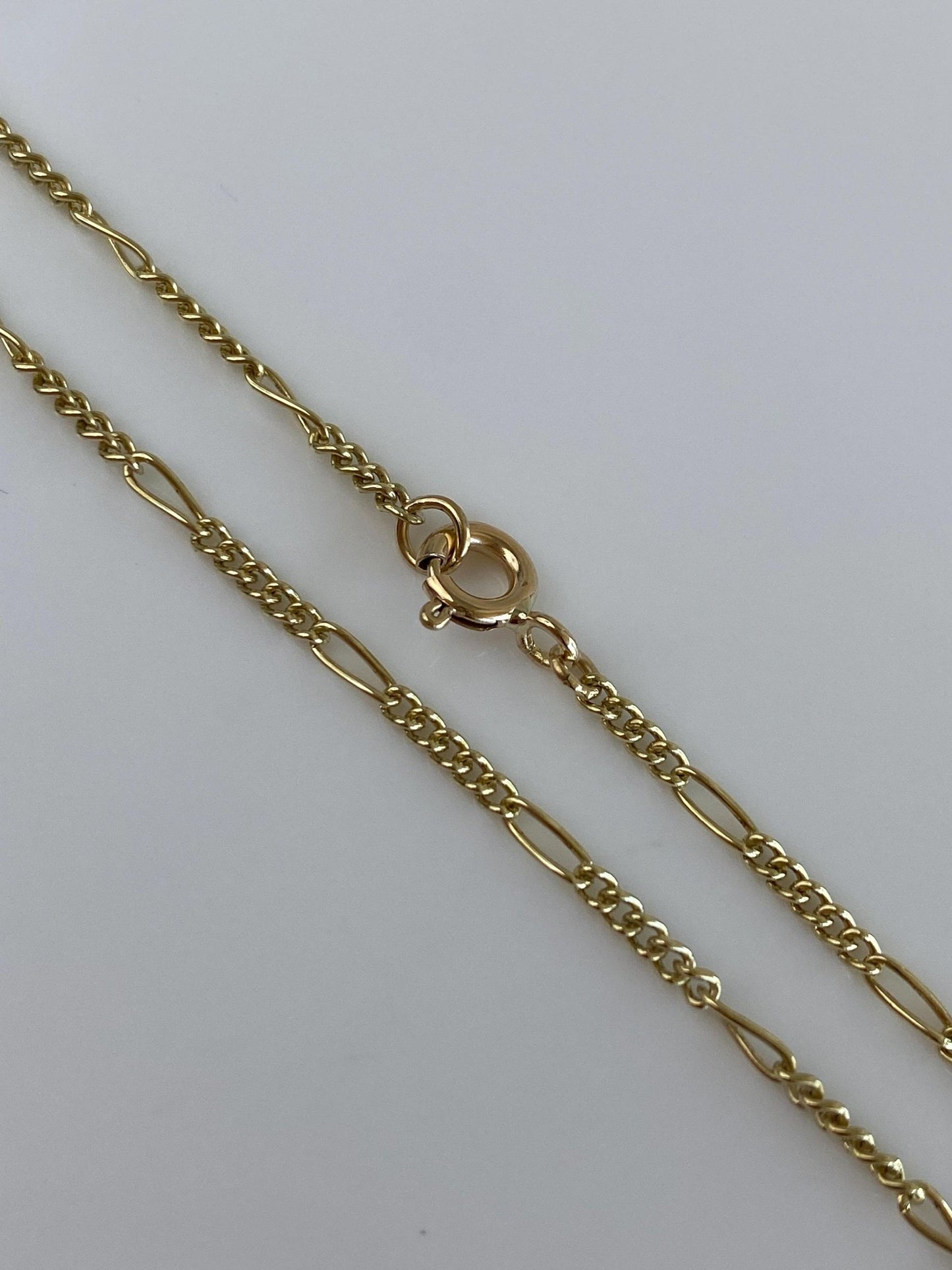 Vintage Solid 14k Yellow Gold Dainty Figaro Chain Necklace - 17.75 inches