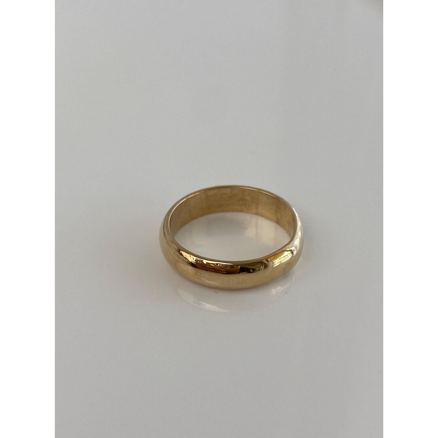 Vintage Solid 14k Yellow Gold Ring Band - Size 7.25