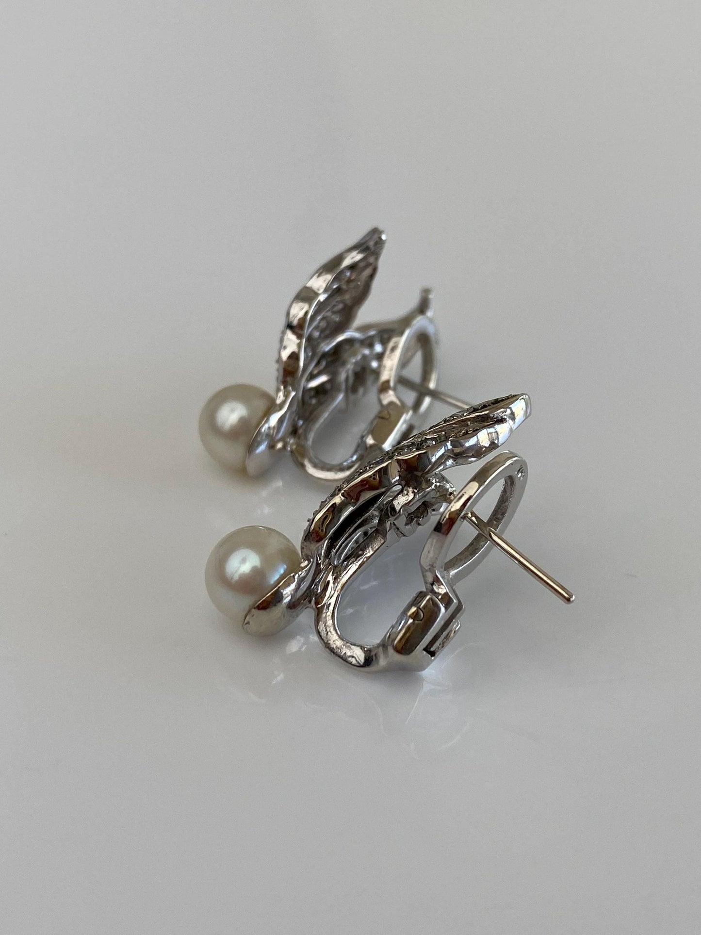 Vintage Solid 14k White Gold Diamonds Pearl Drop Earrings