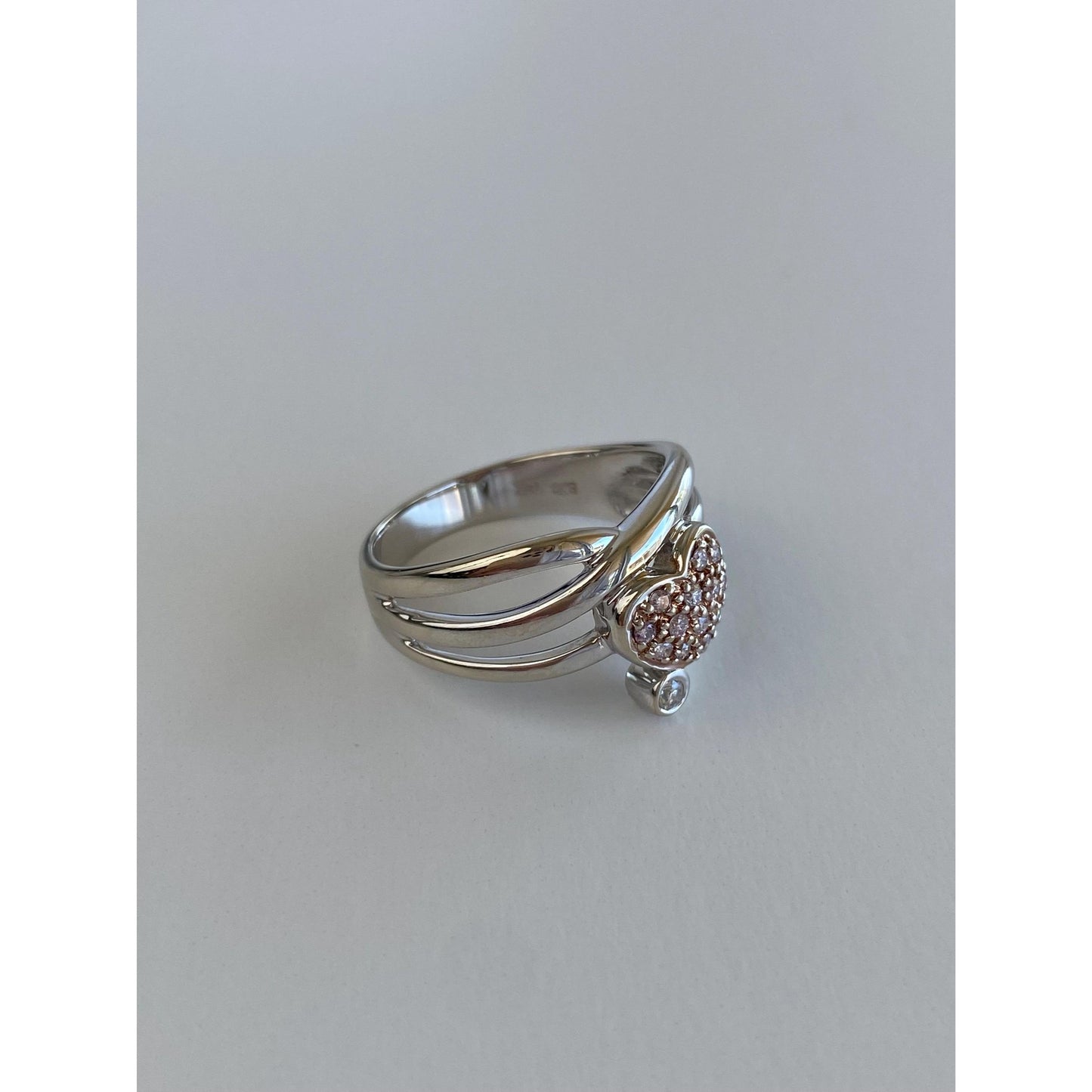 Vintage Solid 14k Rosey & White Gold Diamond Heart Ring - Size 7