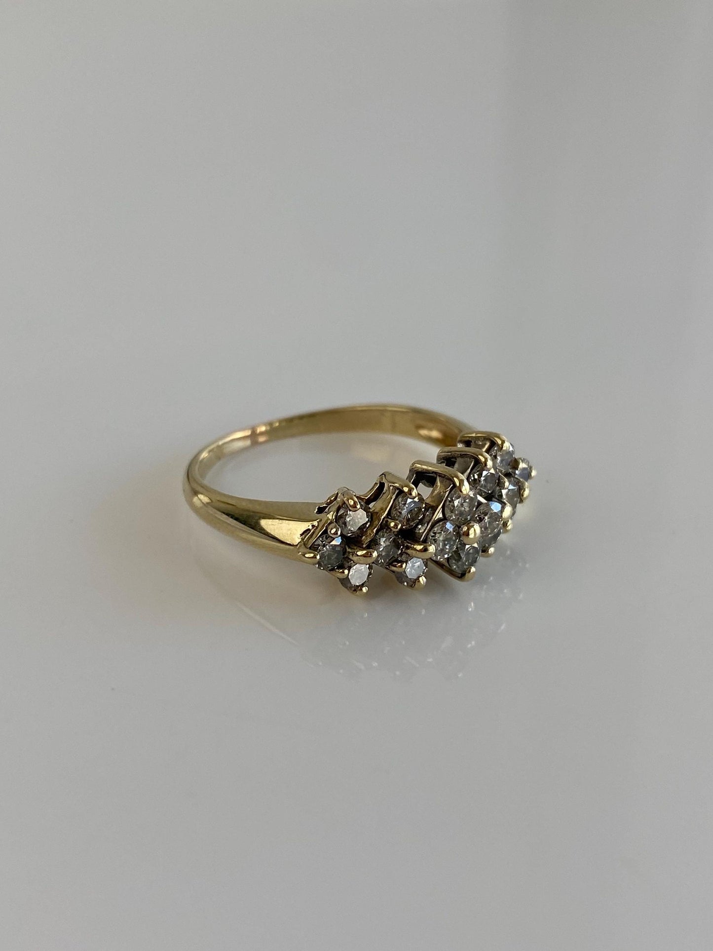 Vintage Solid 14k Yellow Gold Diamond Cluster Ring - Size 8