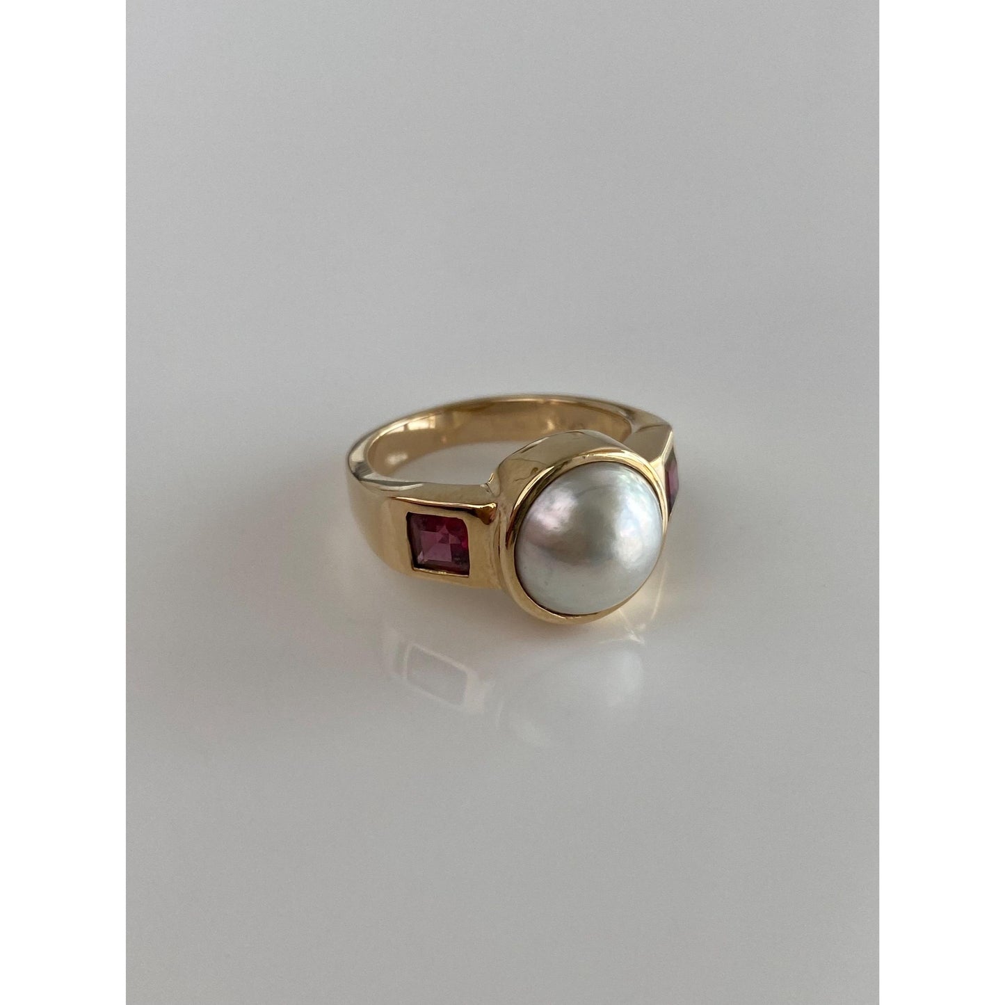 Vintage Solid 14k Yellow Gold Pink Tourmaline Mabe Pearl Ring - Size 7