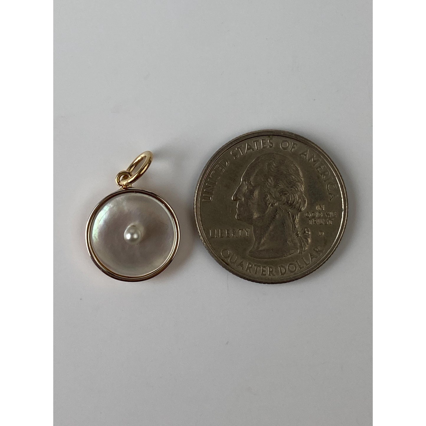 Vintage Solid 14k Yellow Gold Mother Of Pearl Cufflink Conversion Charm