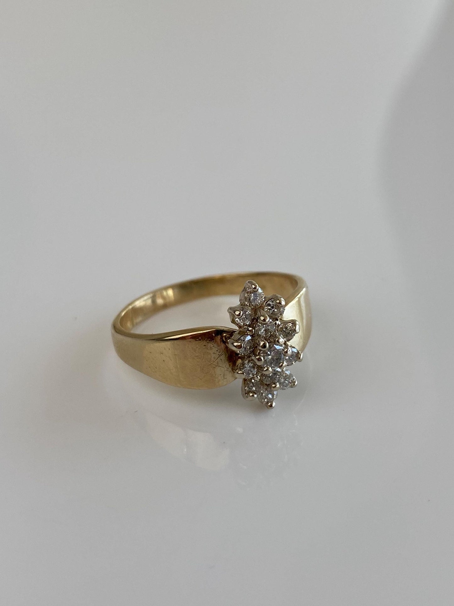 Vintage Solid 14k Yellow Gold Diamond Cluster Ring - Size 9.75