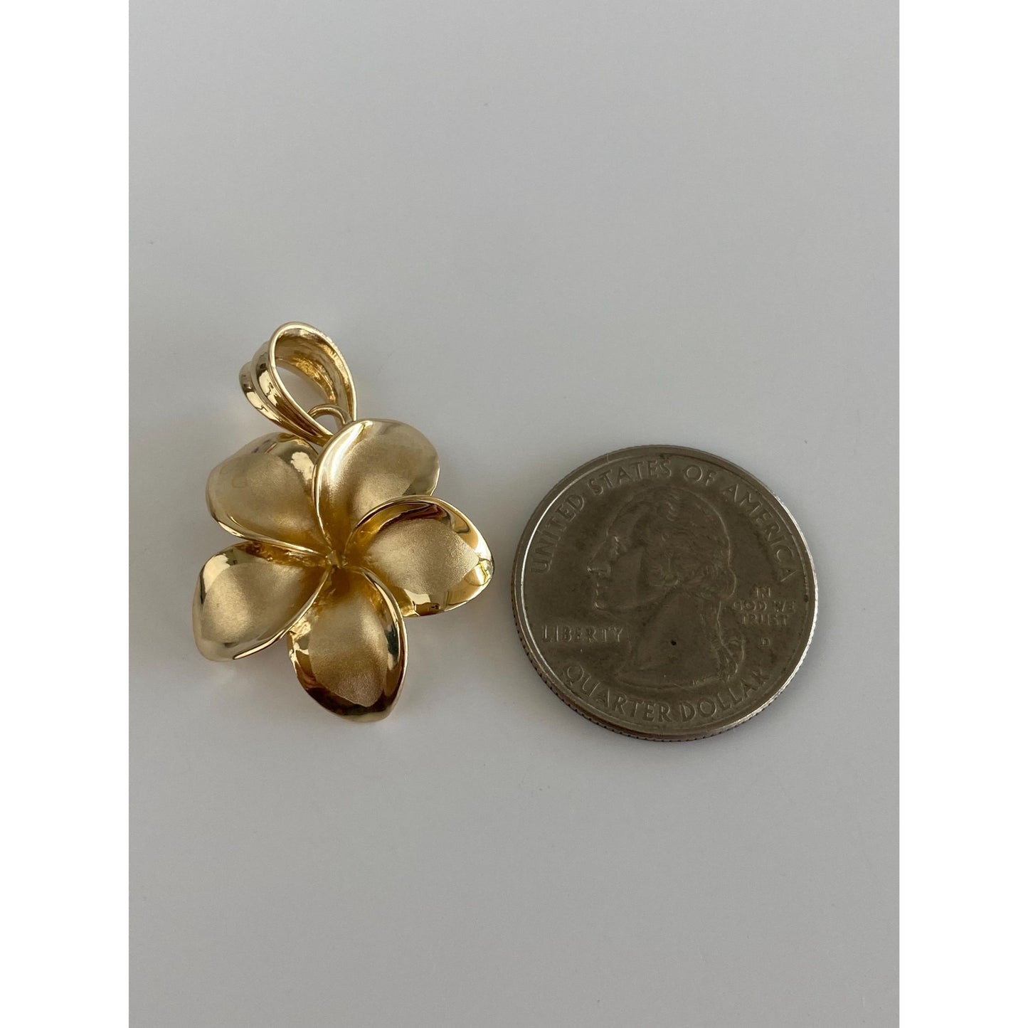 Vintage Solid 14k Yellow Gold Satin Plumeria Flower Charm