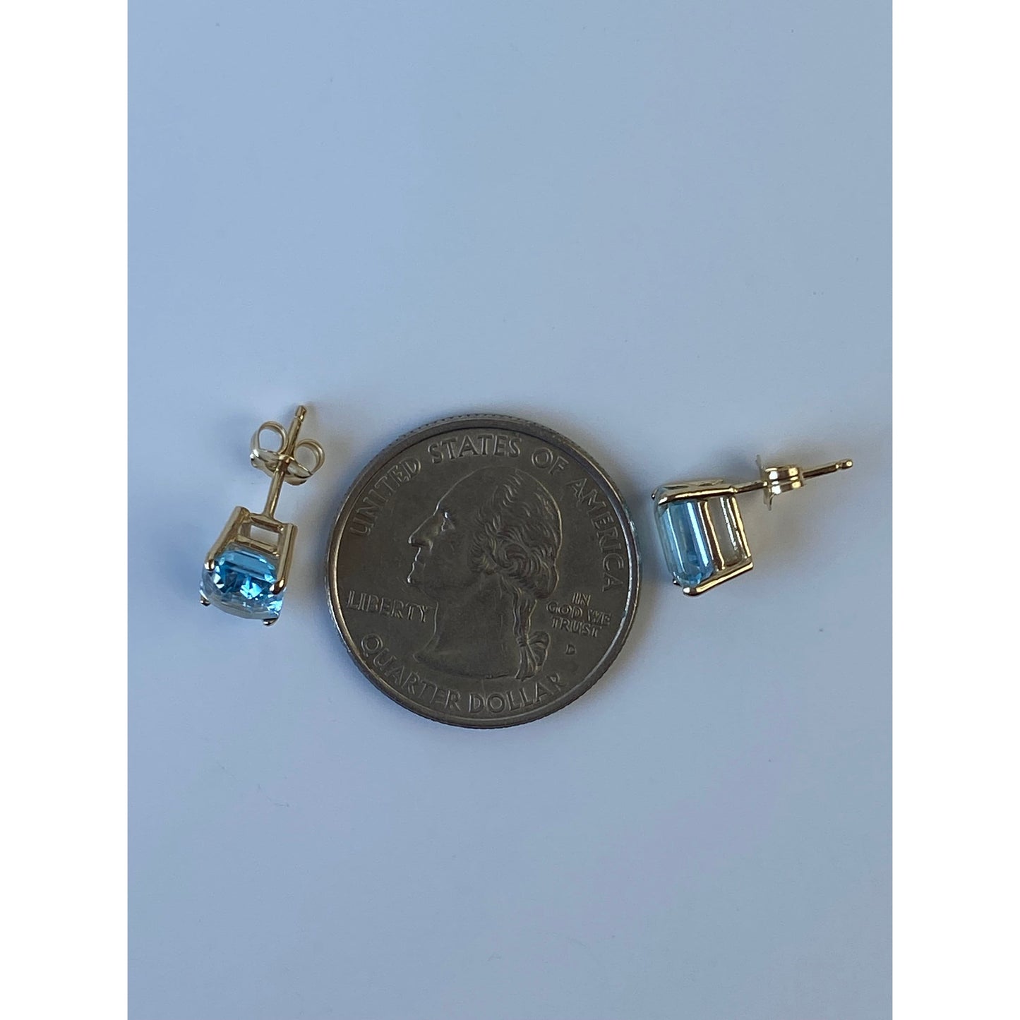 Vintage Solid 14k Yellow Gold Topaz Stud Earrings