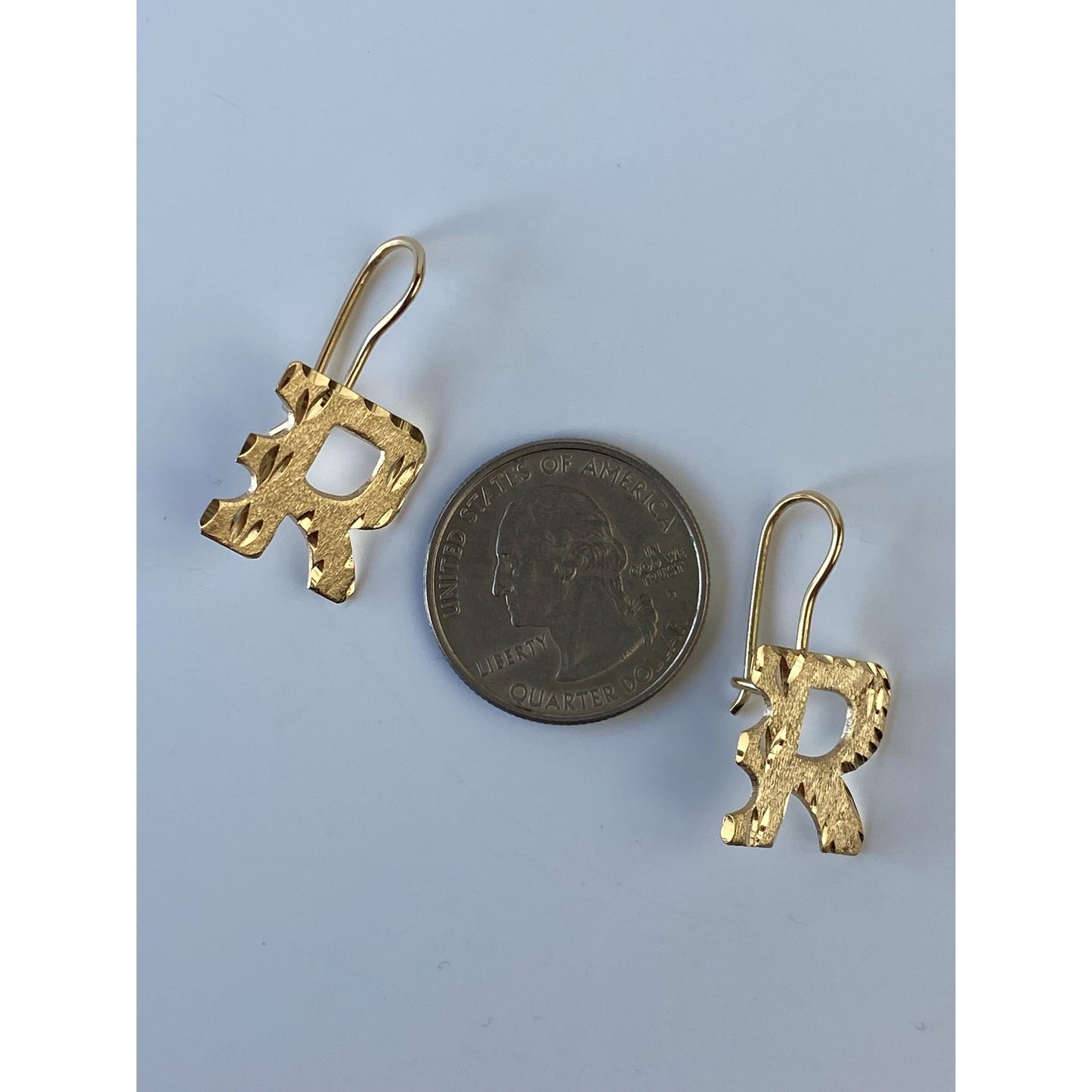 Vintage Solid 14k Yellow Gold Diamond Cut Initial 'R' Drop Earrings