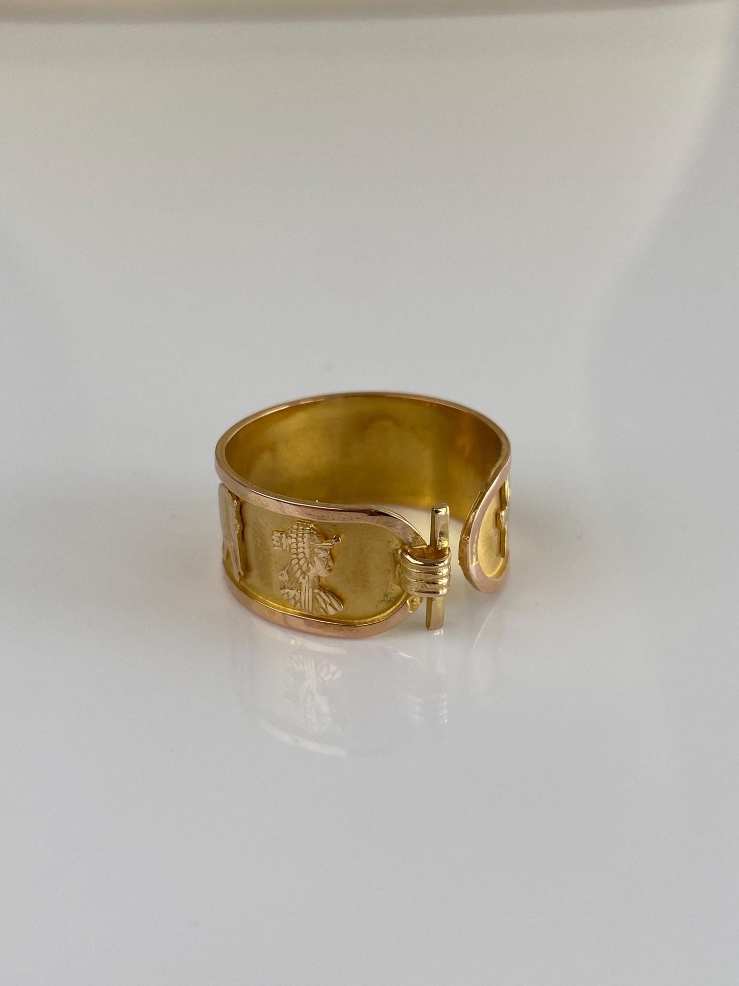 Vintage Solid 18k Yellow Gold Egyptian Open Ring Band - Size 9.5