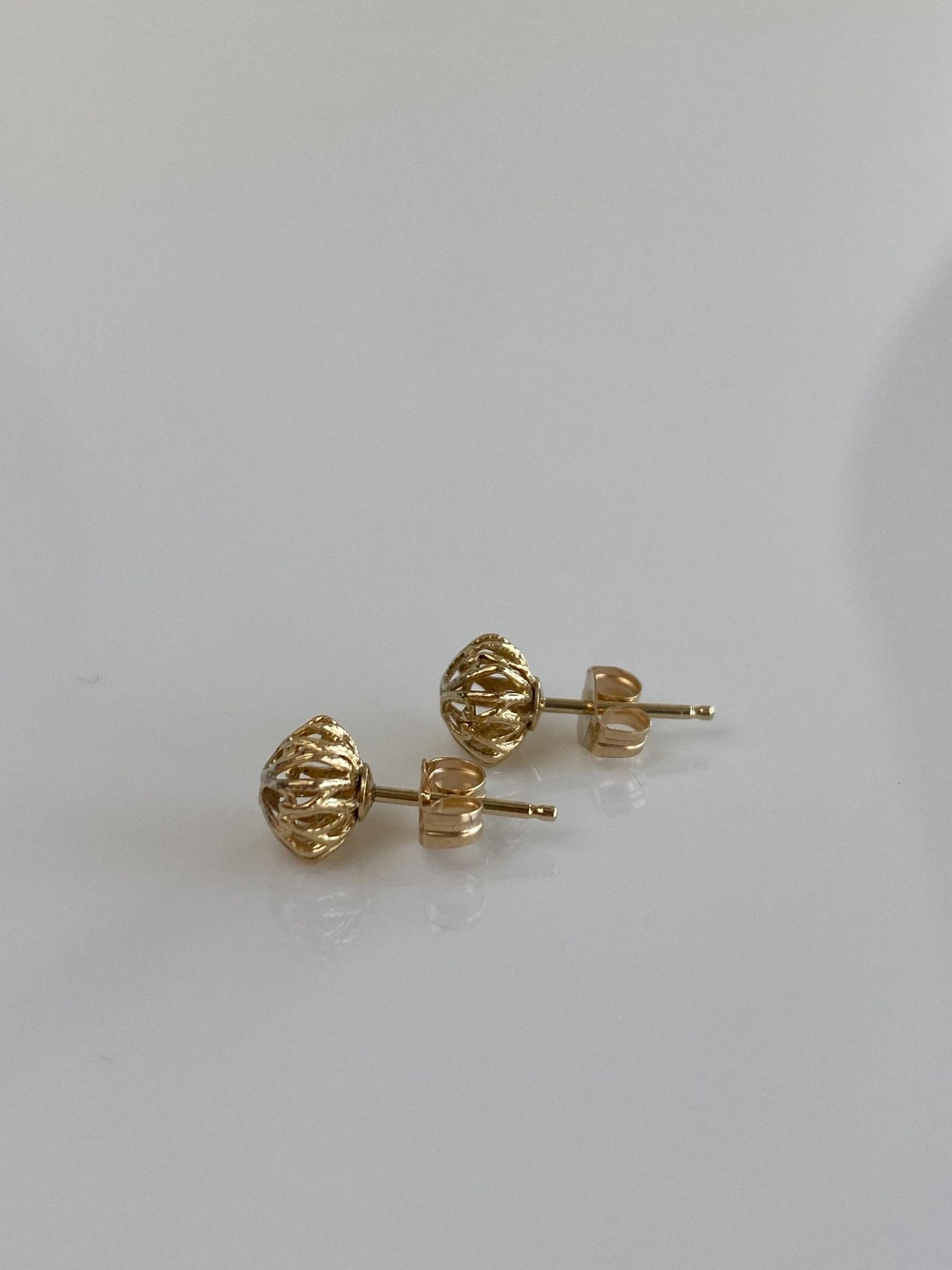 Vintage Solid 14k Yellow Gold Open Work Ball Stud Earrings
