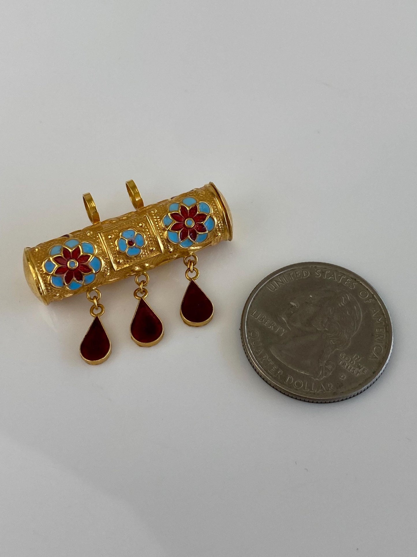 Vintage 22k Yellow Gold Red Blue Enamel Teardrop Fringe Tube Charm