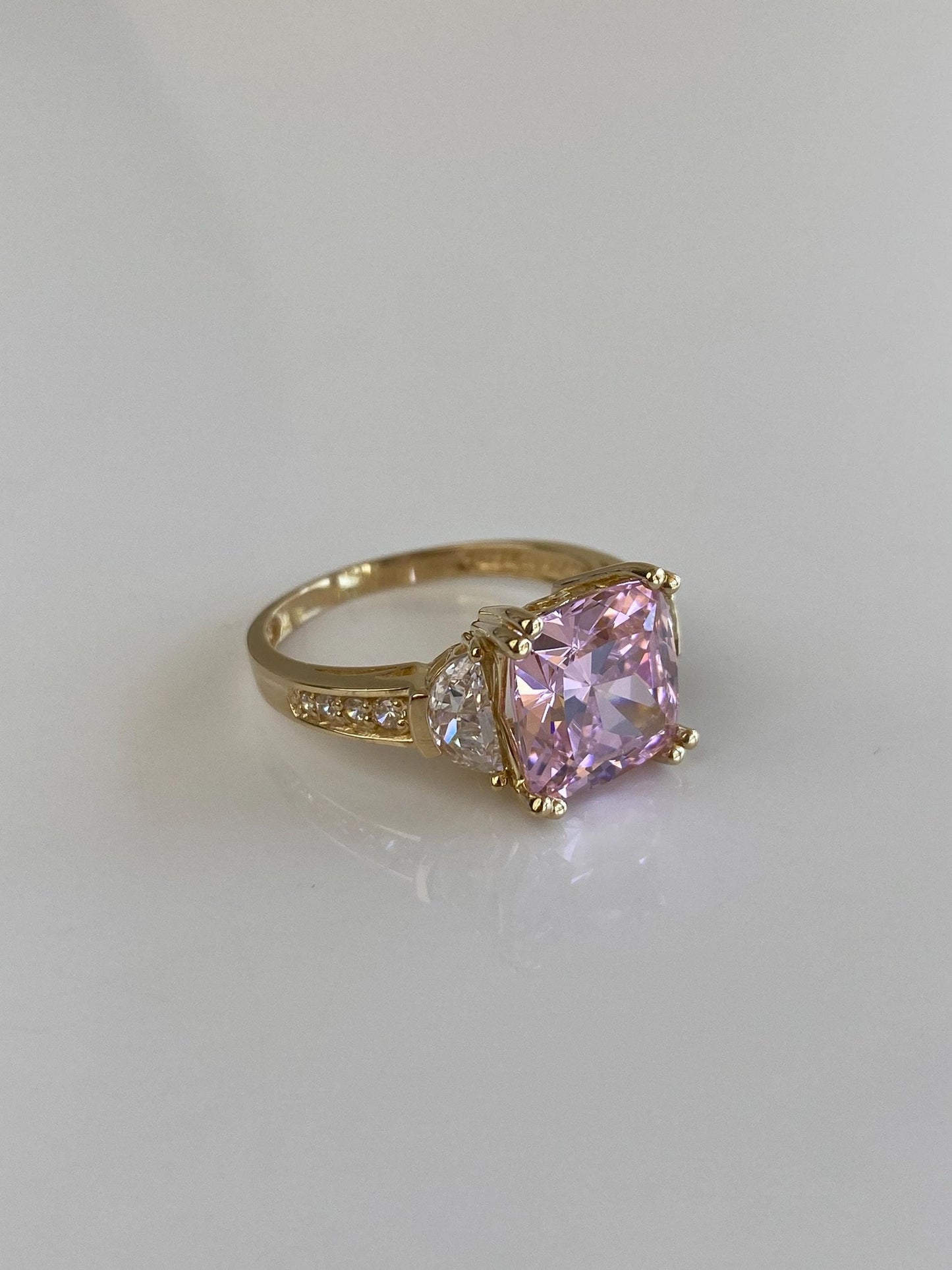 Vintage Solid 14k Yellow Gold Pink & Clear Cubic Zirconia Ring - Size 8