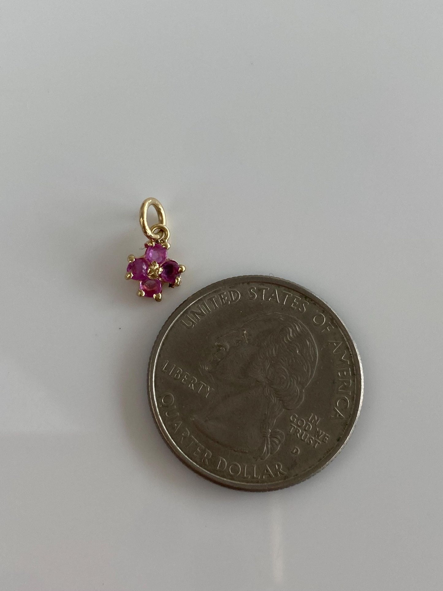 Vintage Solid 14k Yellow Gold Pink Sapphire Flower Charm