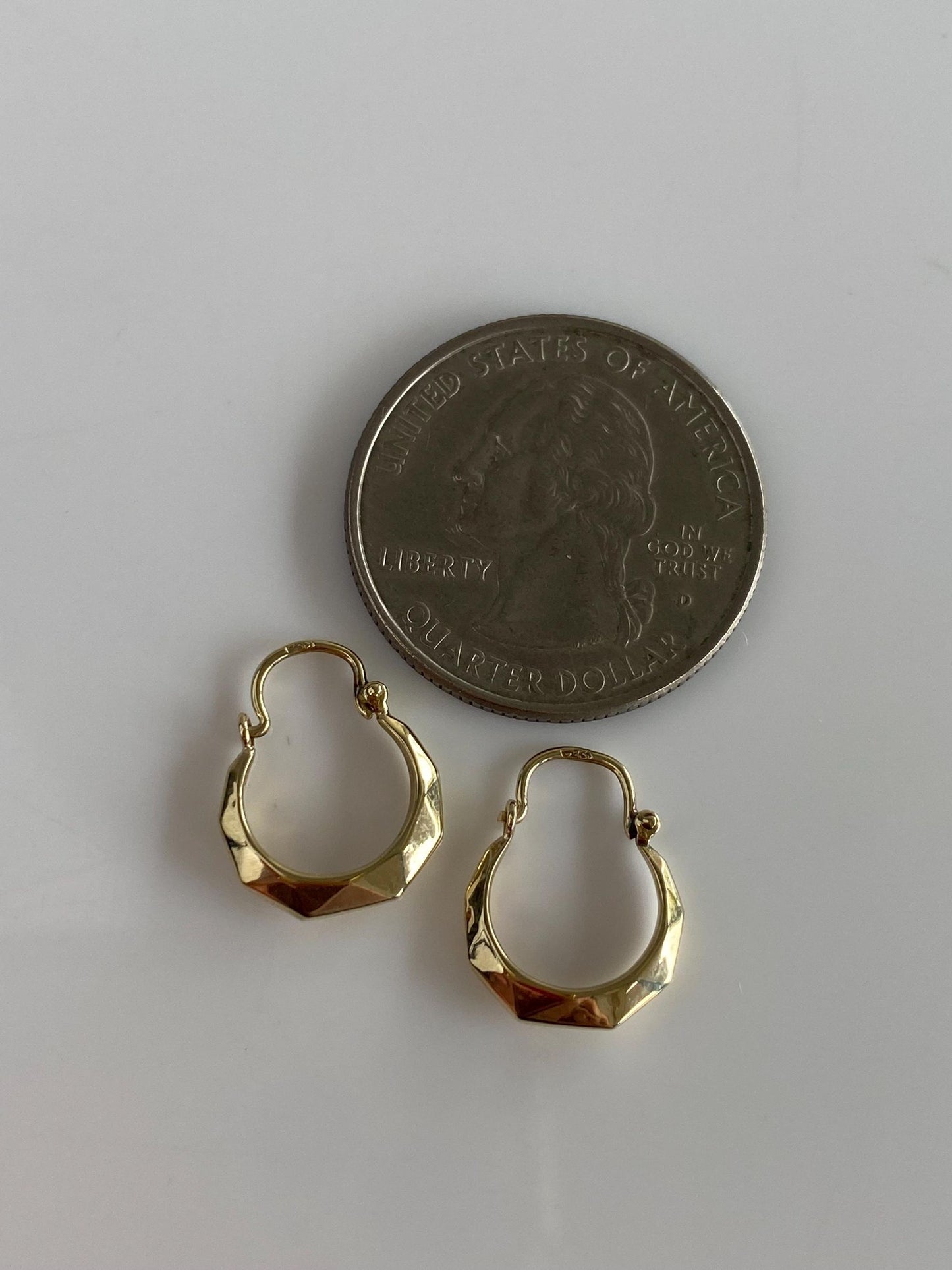 Vintage 8k Yellow Faceted Hoop Earrings