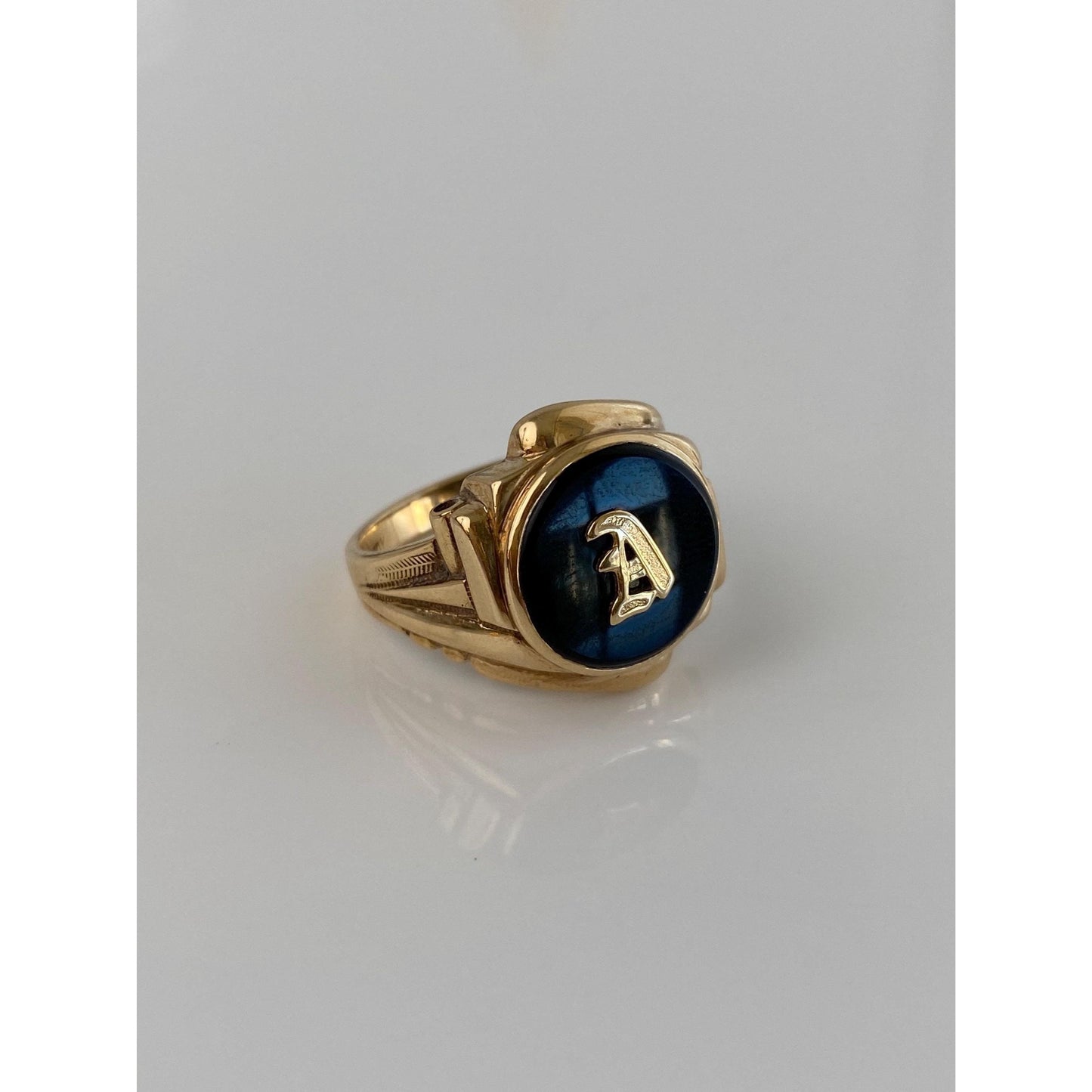 Vintage Solid 10k Yellow Gold Onyx Initial 'A' Ring - Size 11