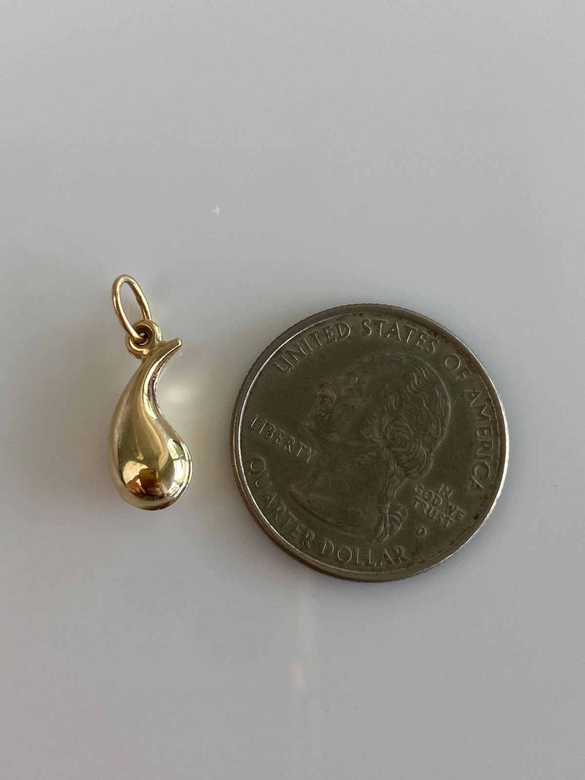 Vintage 14k Yellow Gold Teardrop Charm