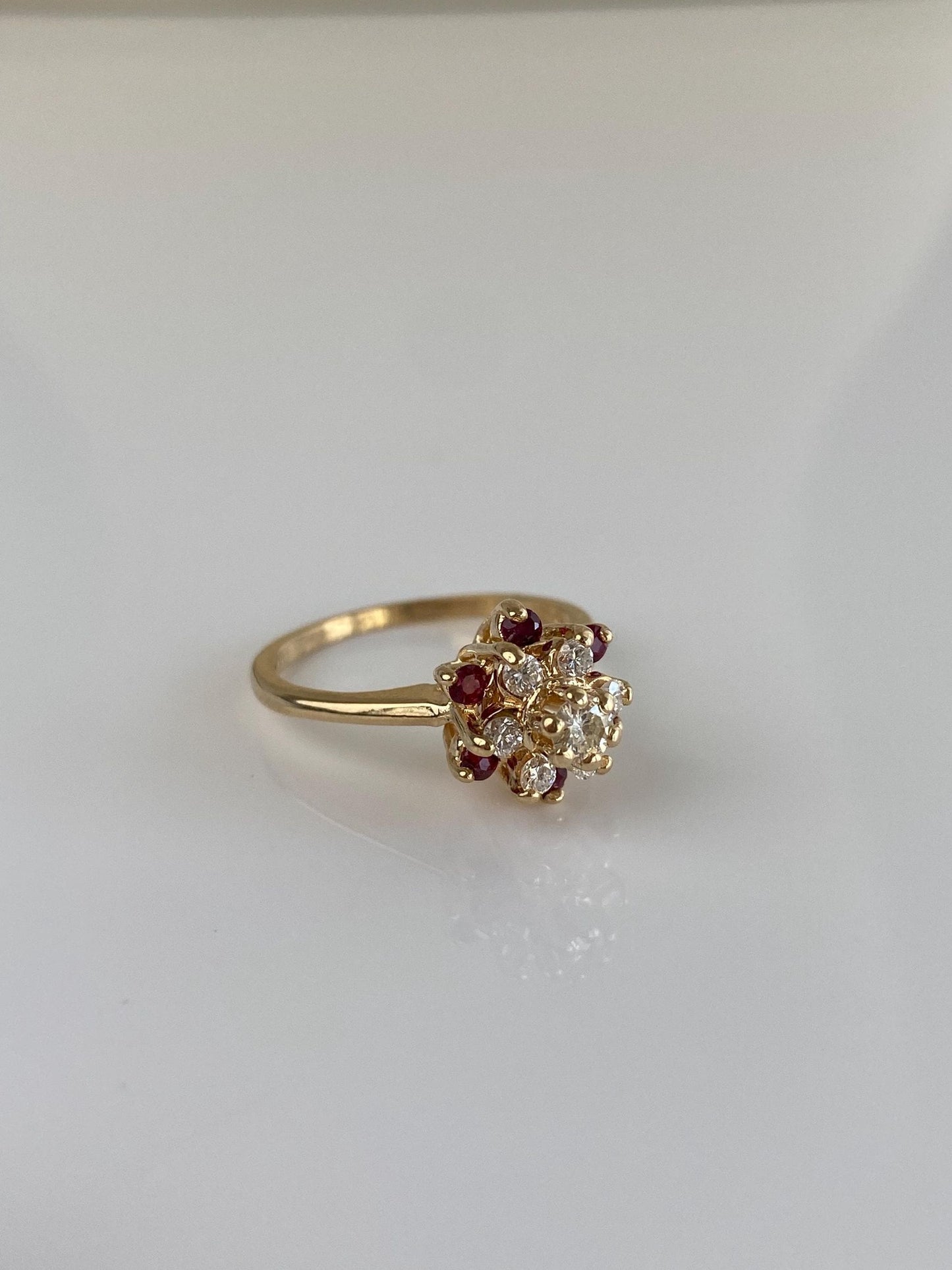 Vintage Solid 14k Yellow Gold Pink Spinel Diamond Flower Ring - Size 6.75