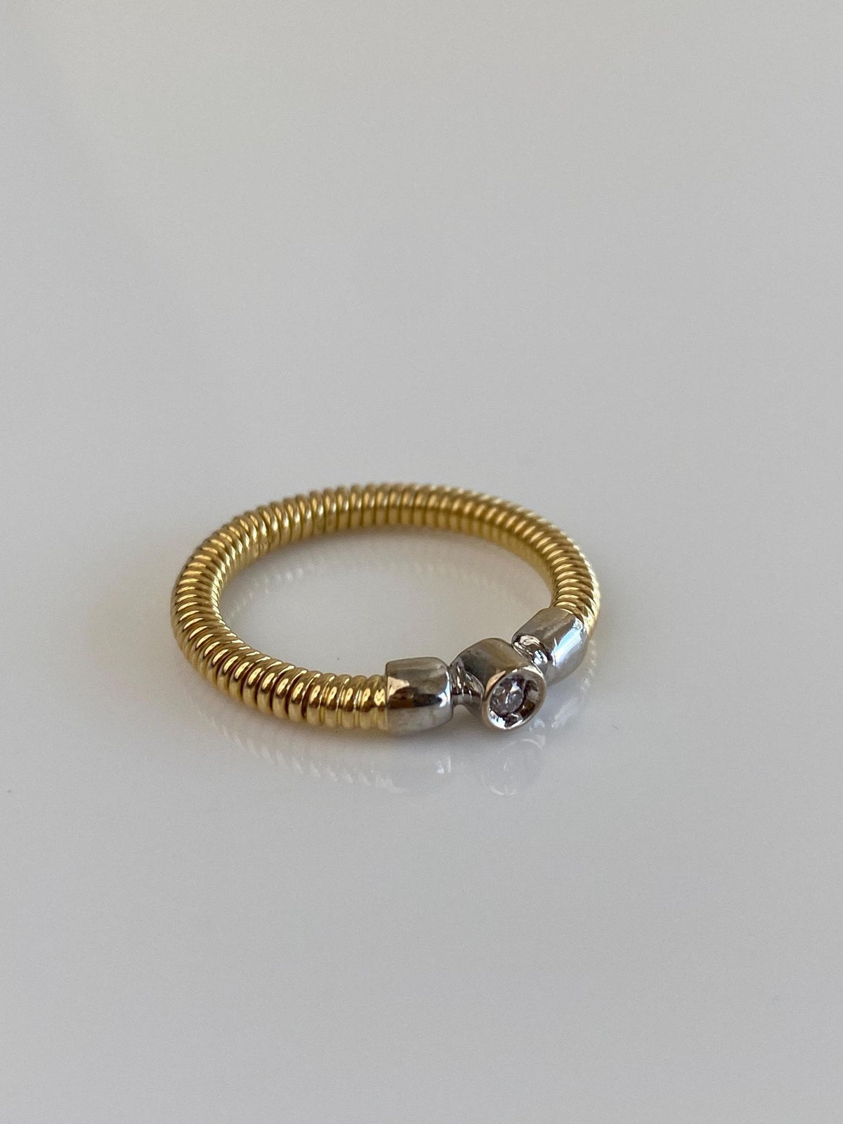 Vintage Solid 18k White & Yellow Gold Diamond Cable Design Ring Band - Size 7