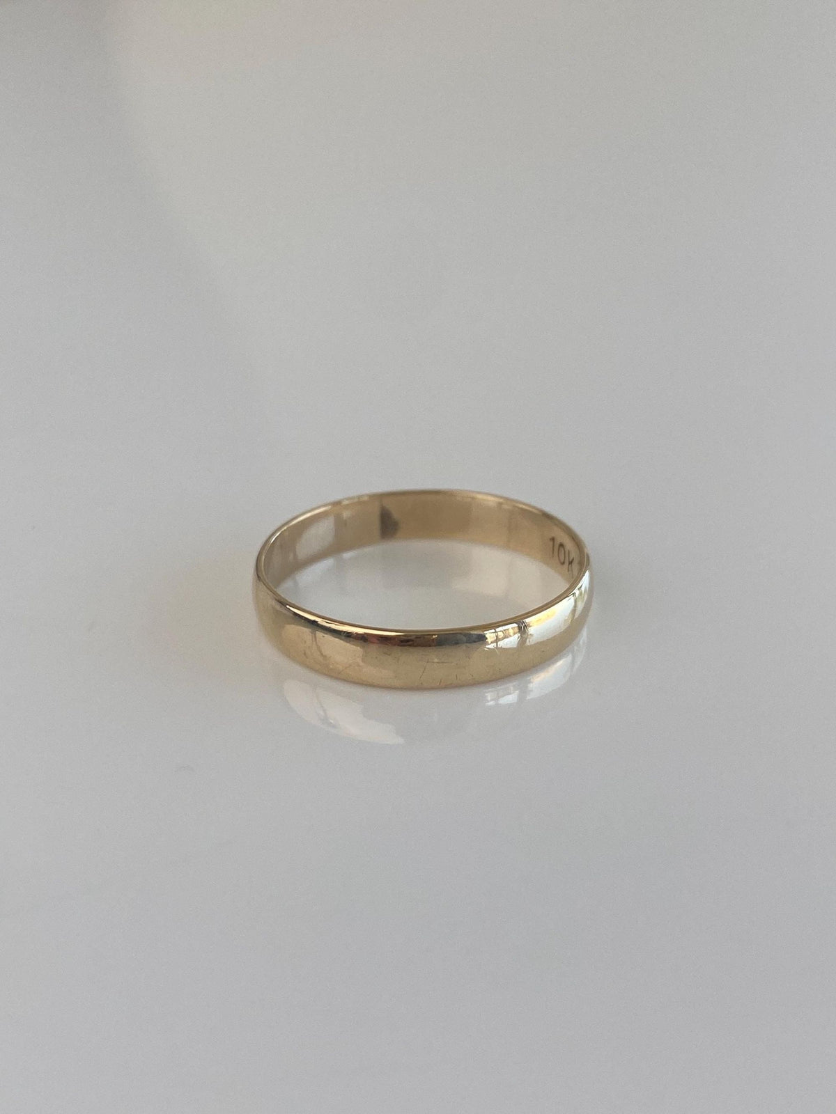 Vintage Solid 10k Yellow Gold Ring Band - Size 6.5